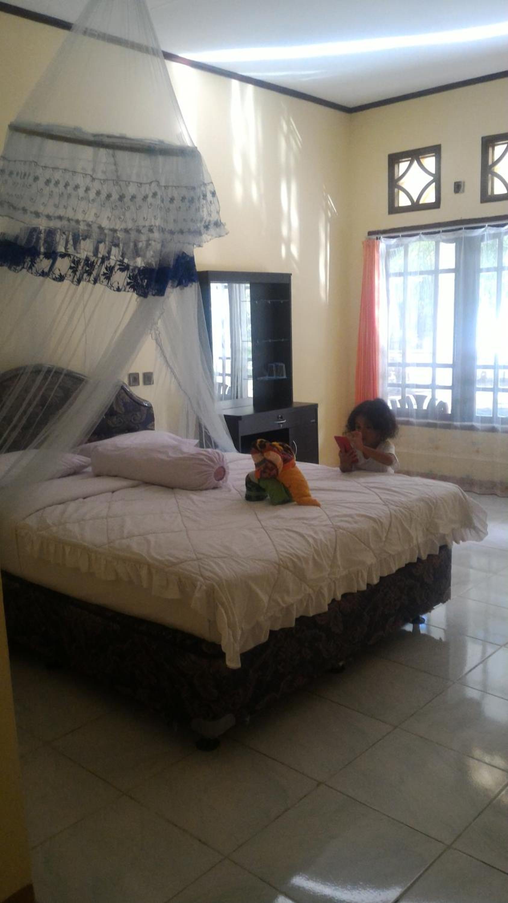 Double Room - Photo 3