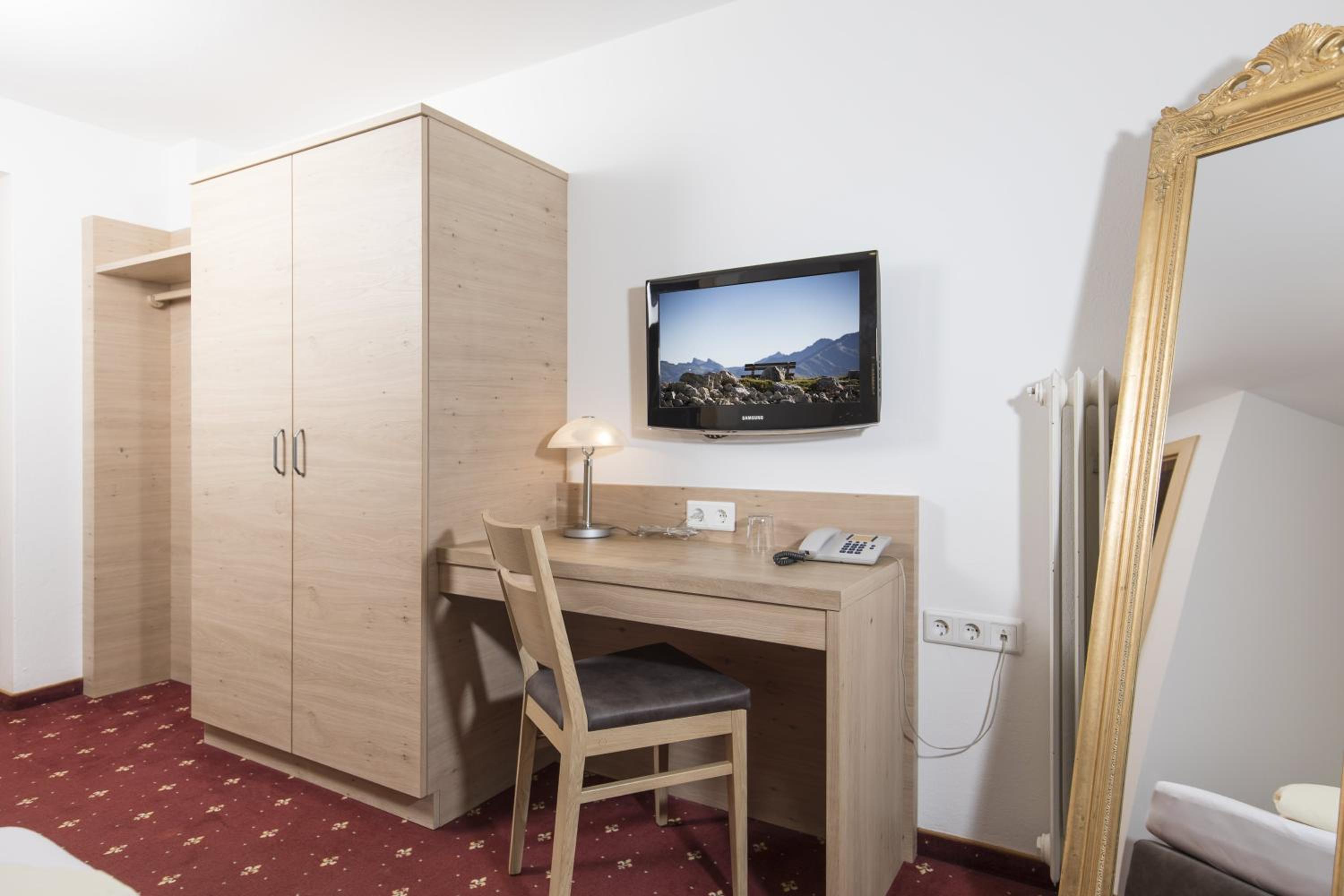 Single Room photo 1