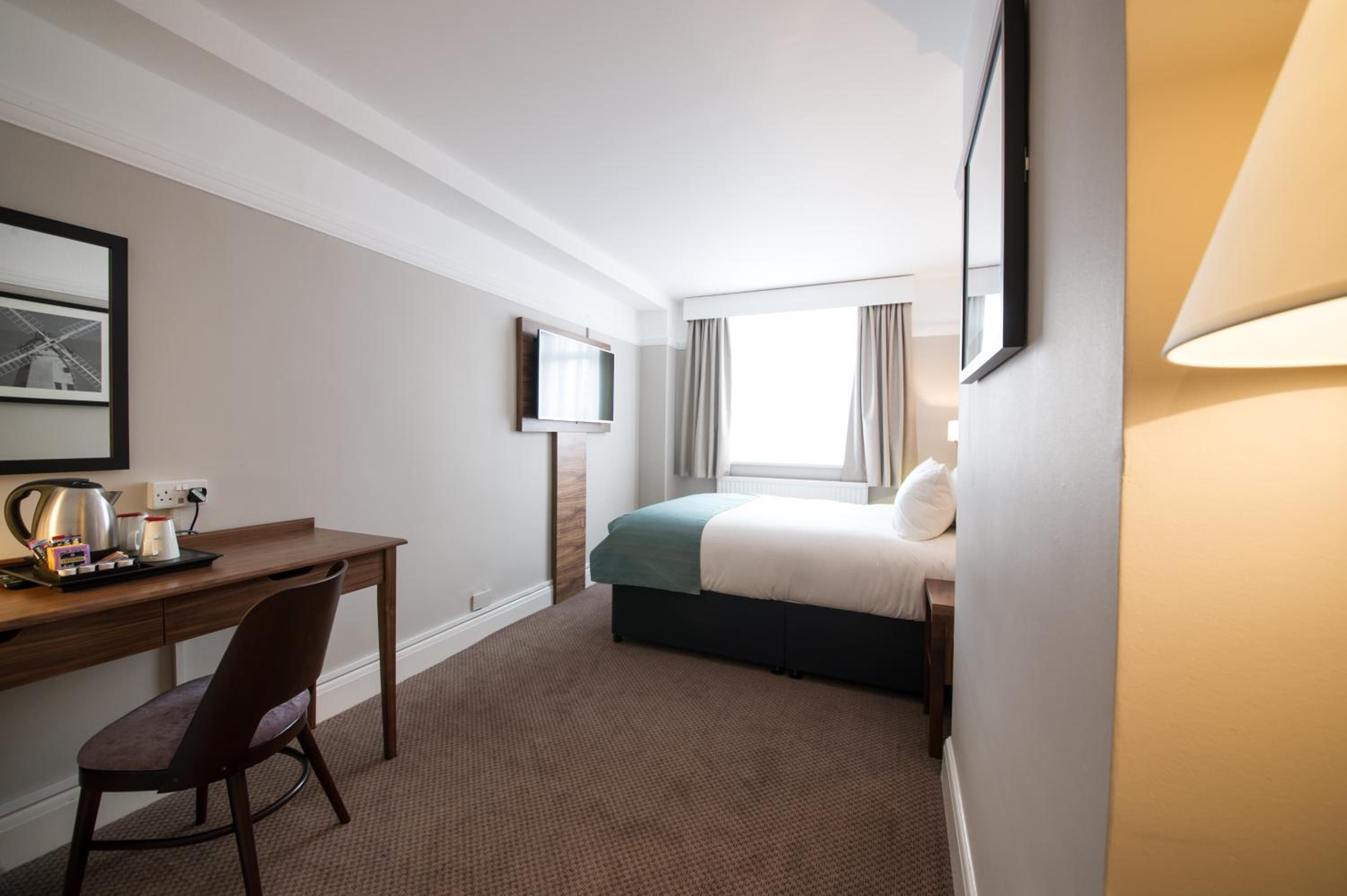 Double Room photo 3