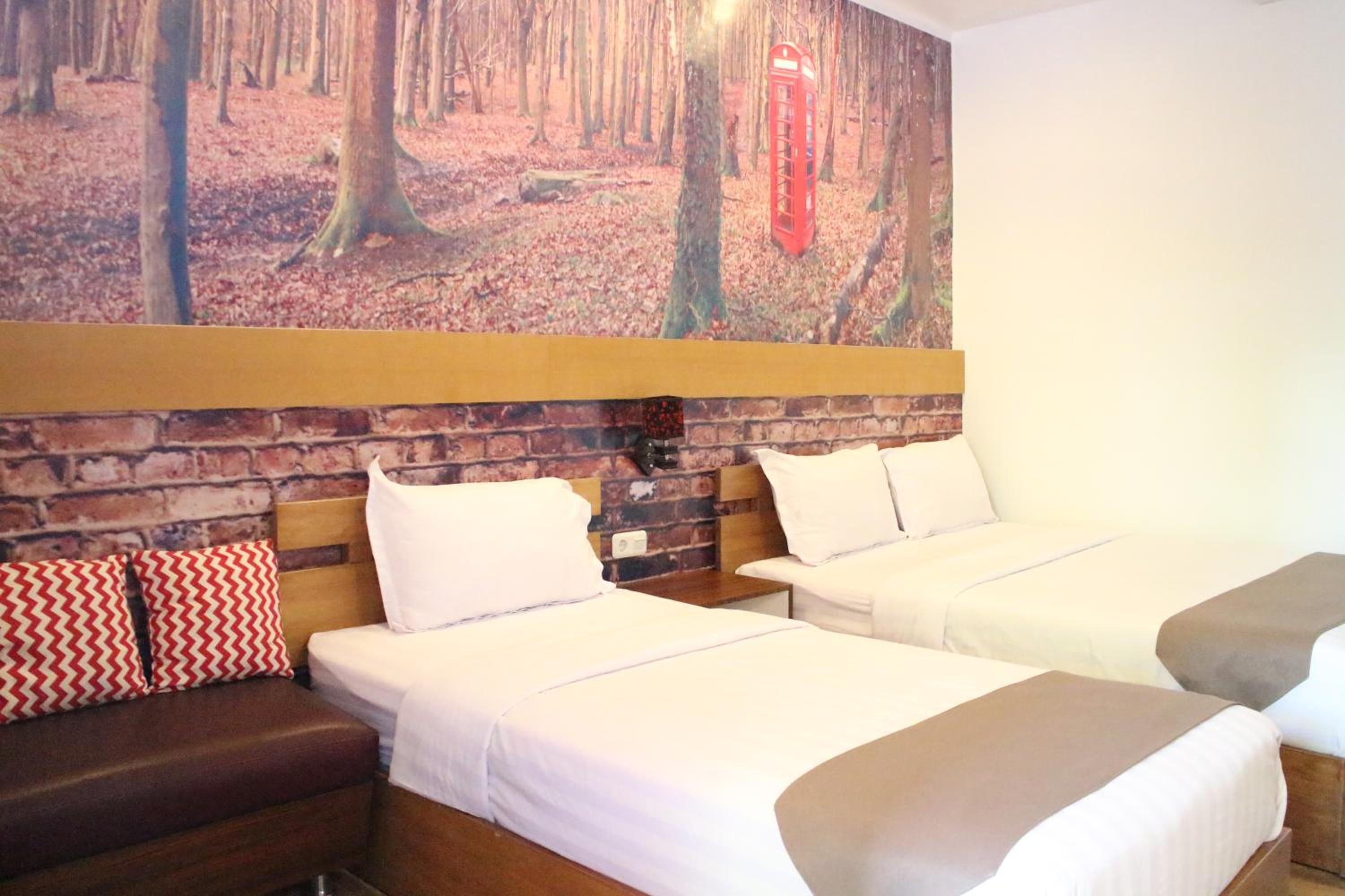Deluxe Double or Twin Room - Photo 4