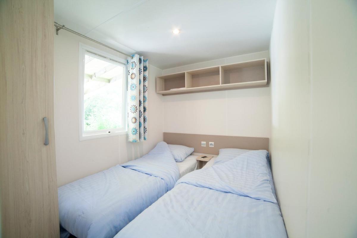 Mobil-Home Superior ( 6 adults ) photo 3