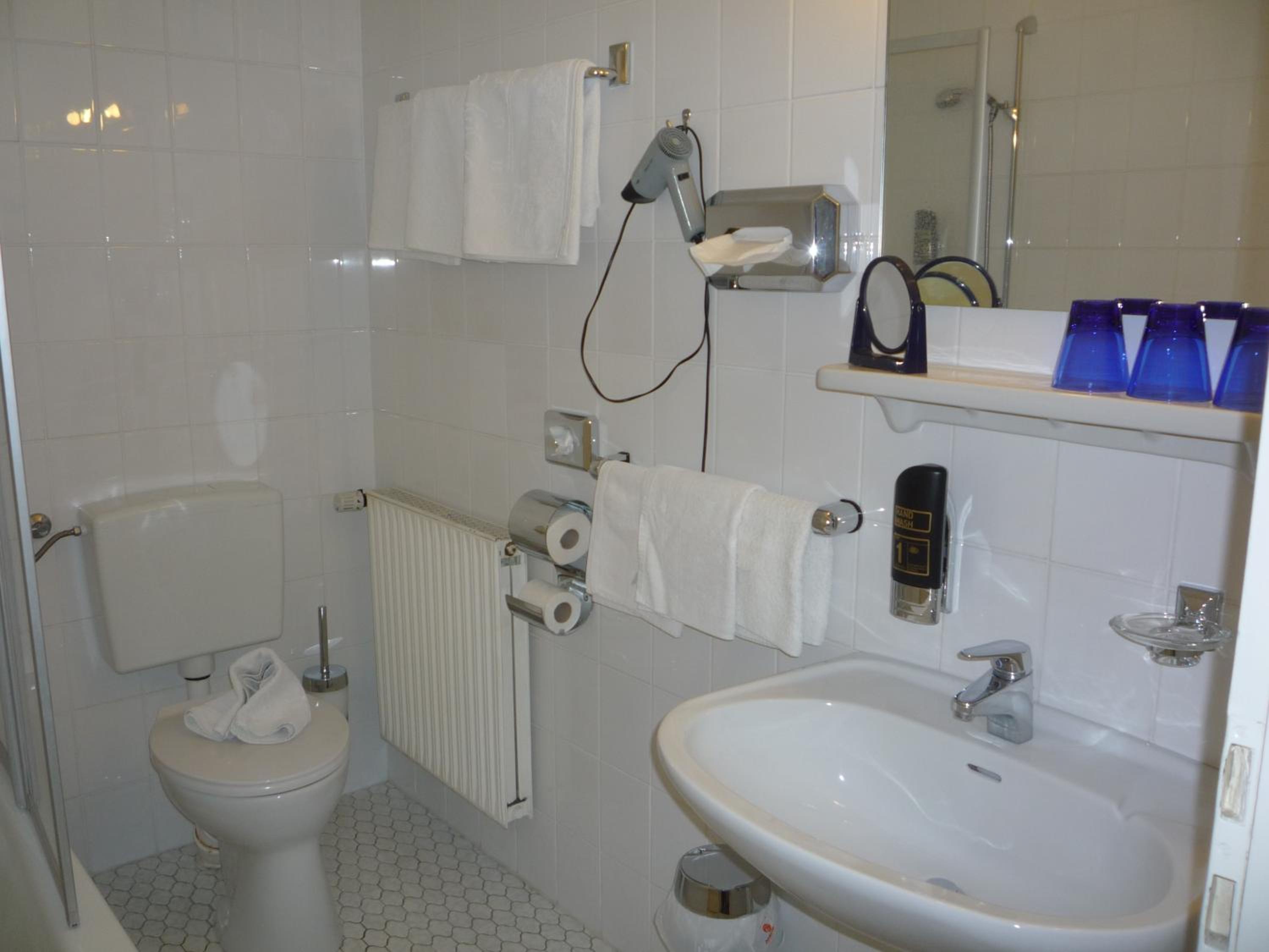 Triple Room - Photo 2