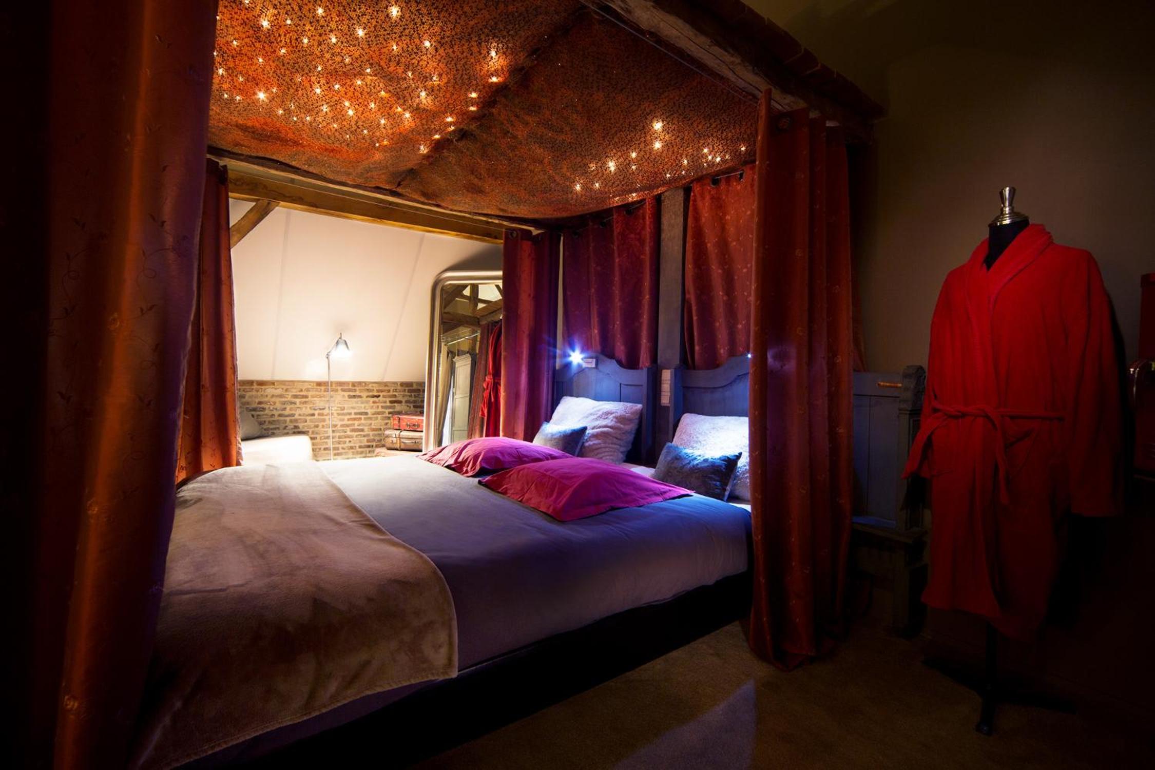 Deluxe Double Room with Shower photo 1