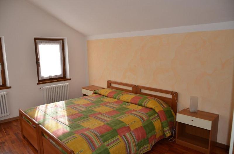 Three-Bedroom Apartment photo 2