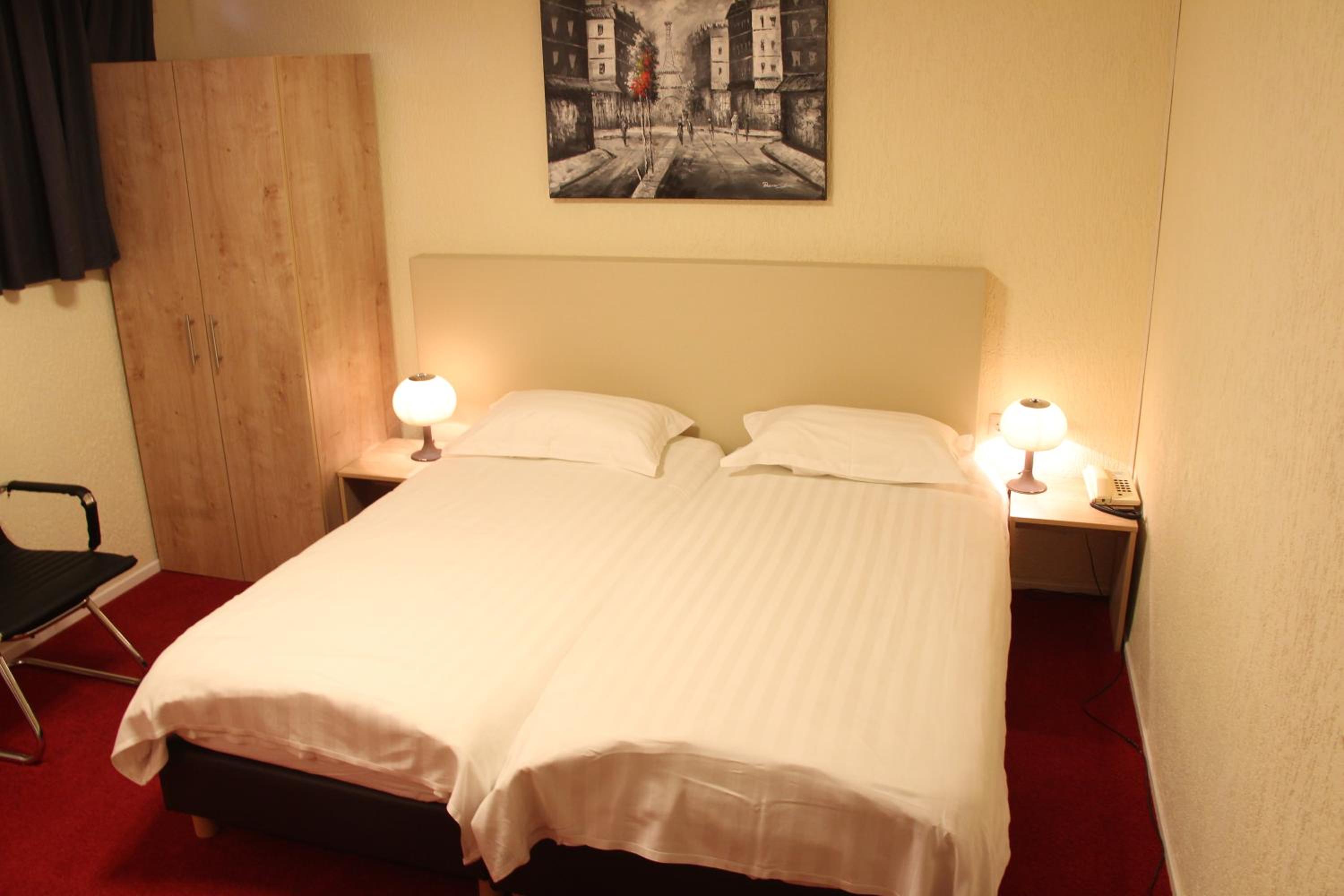 Quadruple Room - Photo 4