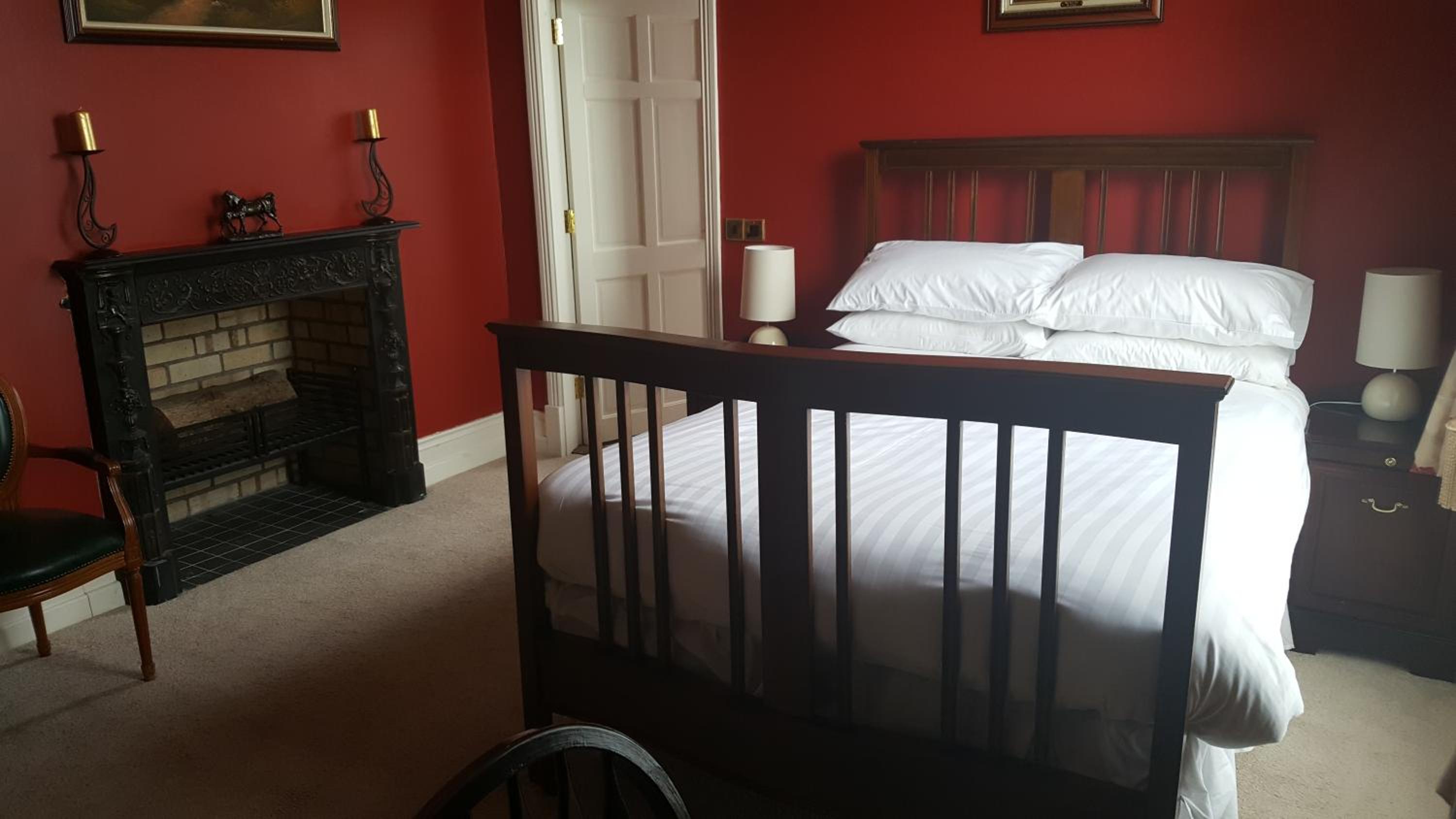 Double Room - Photo 2