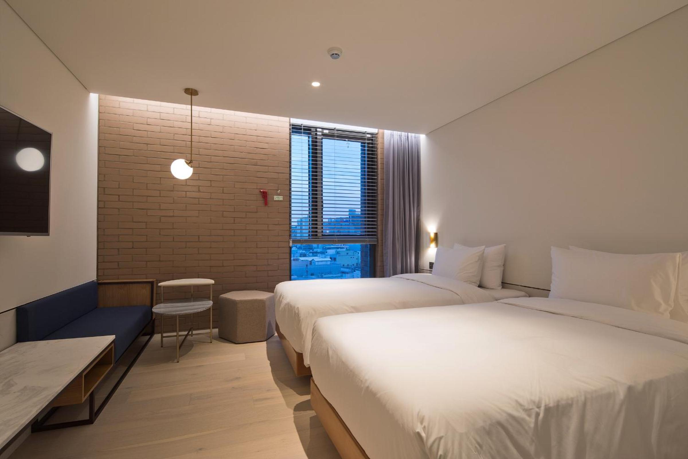 Standard Twin Room — the supplier's photograph