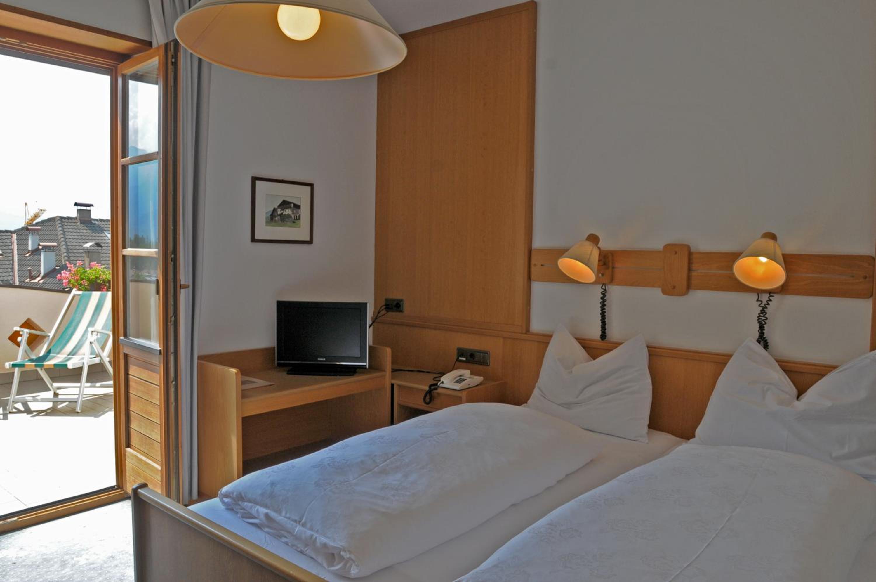 Double or Twin Room photo 1