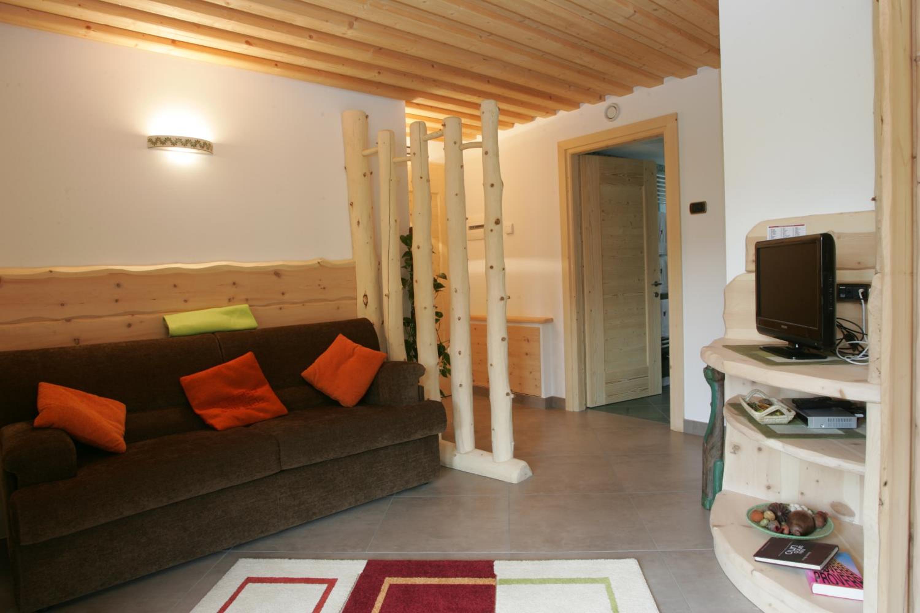 One-Bedroom Apartment (2 Adults)