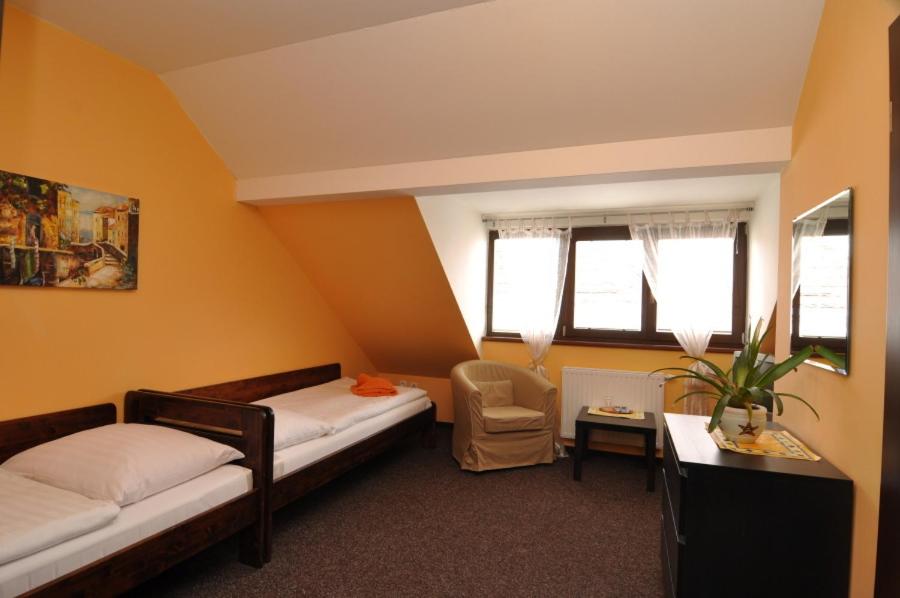 Double or Twin Room photo 1