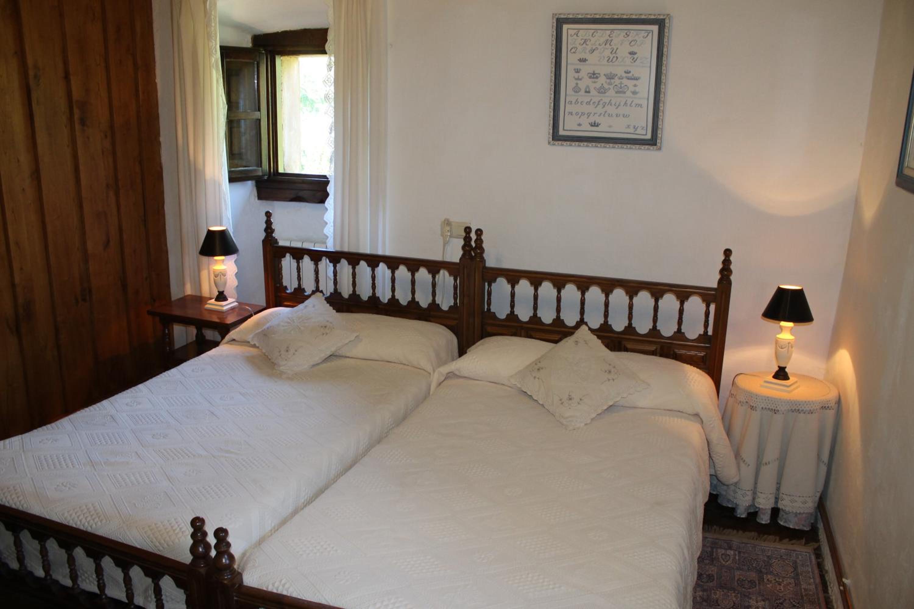 Double or Twin Room photo 3