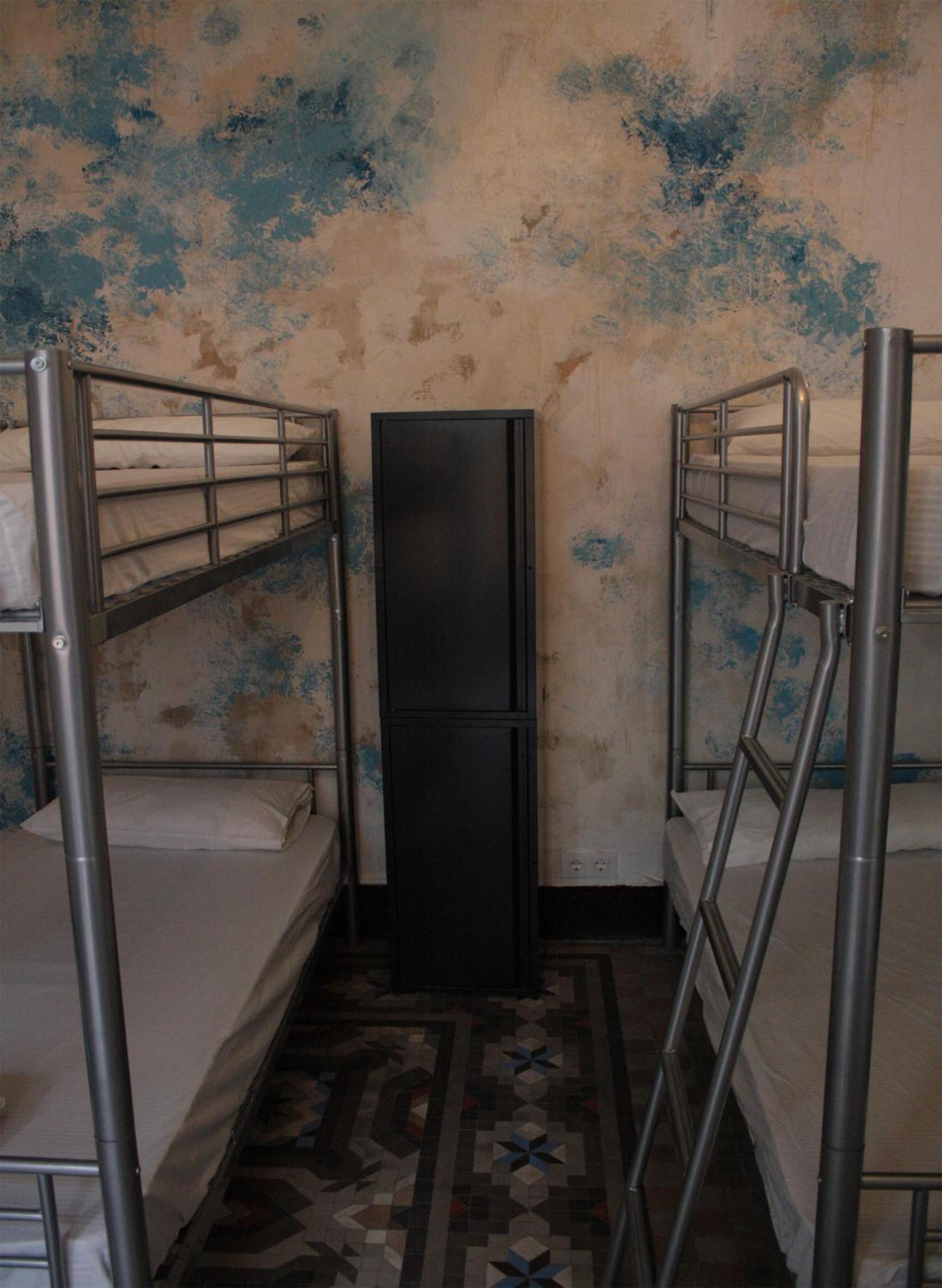 Single Bed In 6-Bed Dormitory Room photo 2