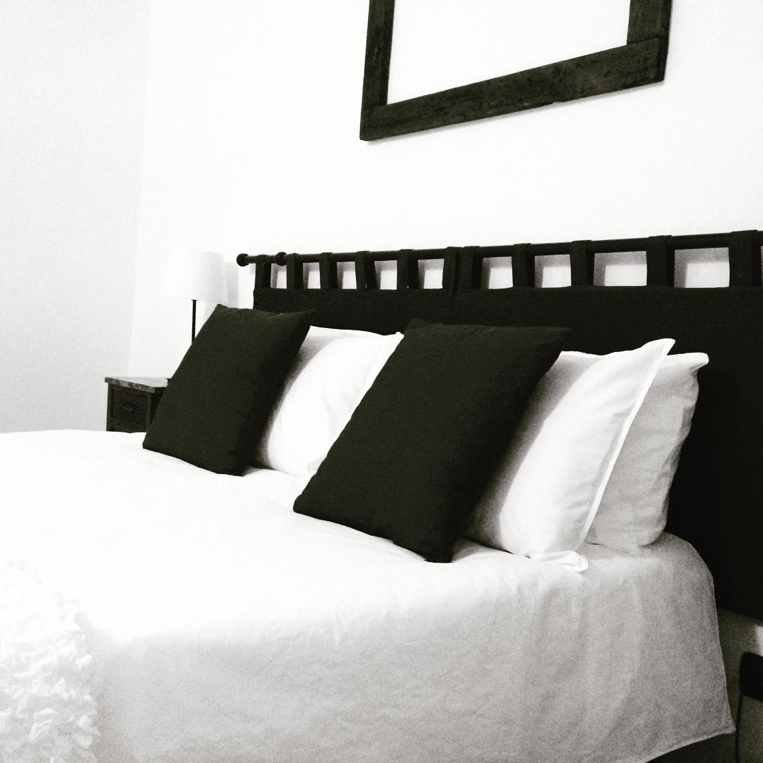 Double Room - Photo 9