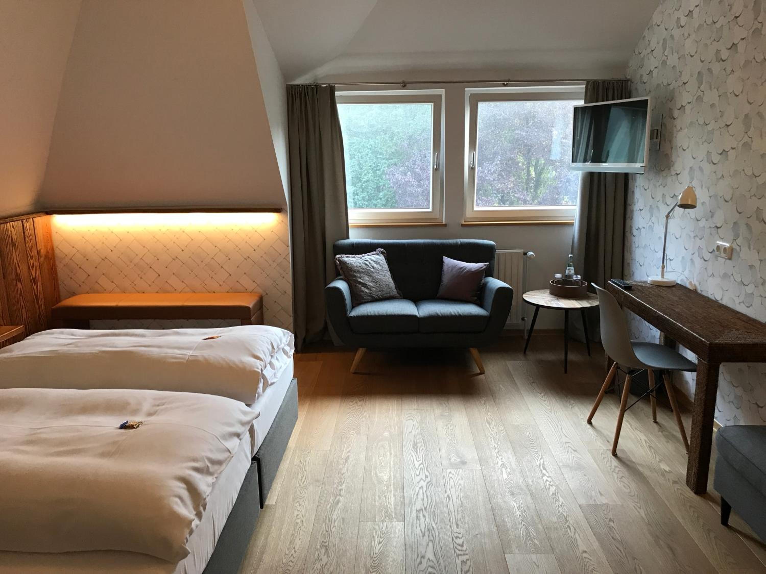 Double Room with Garden View - Photo 4