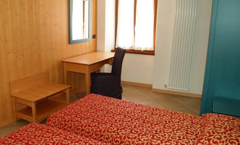 Double or Twin Room photo 2