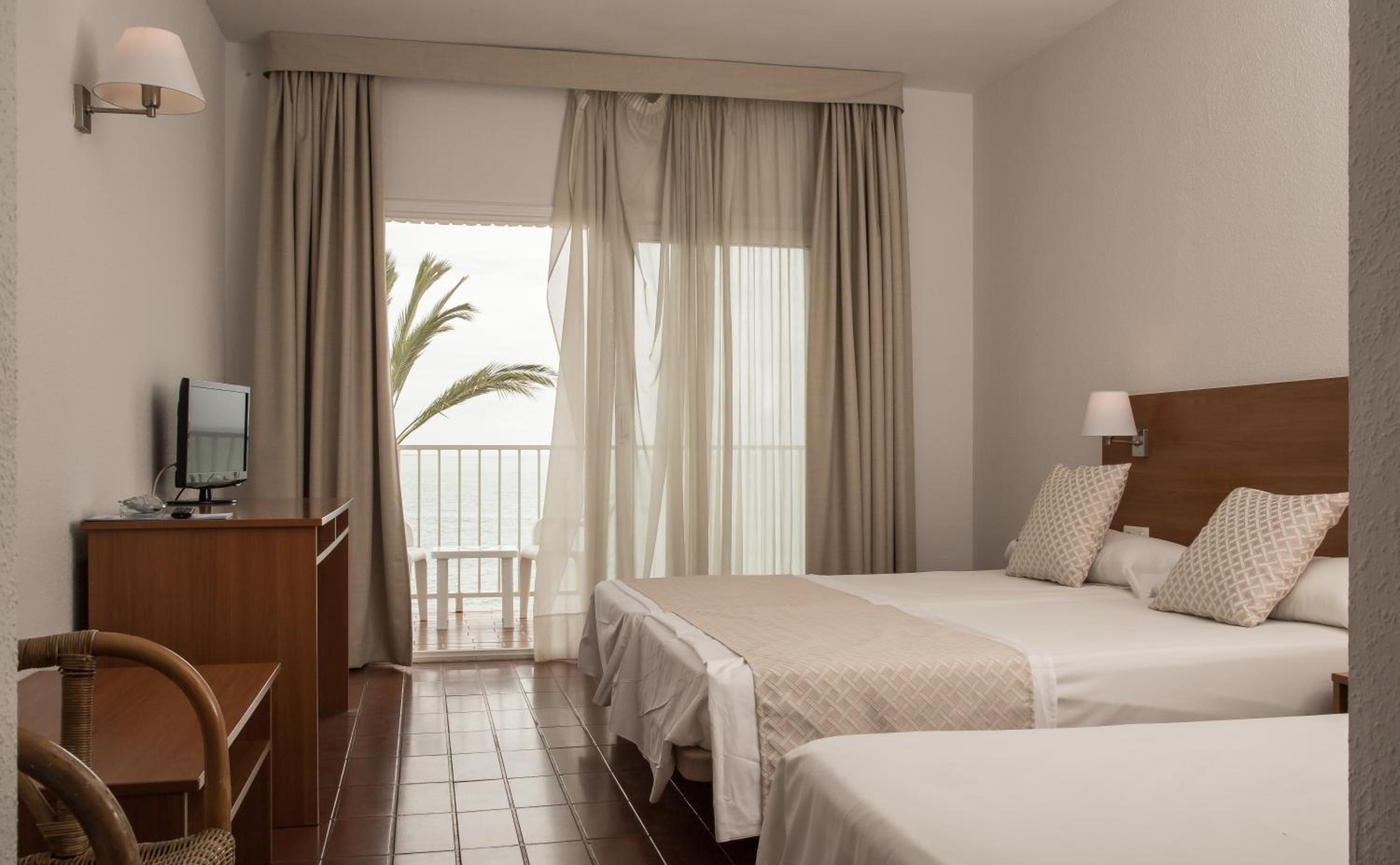 Triple Room - Photo 7