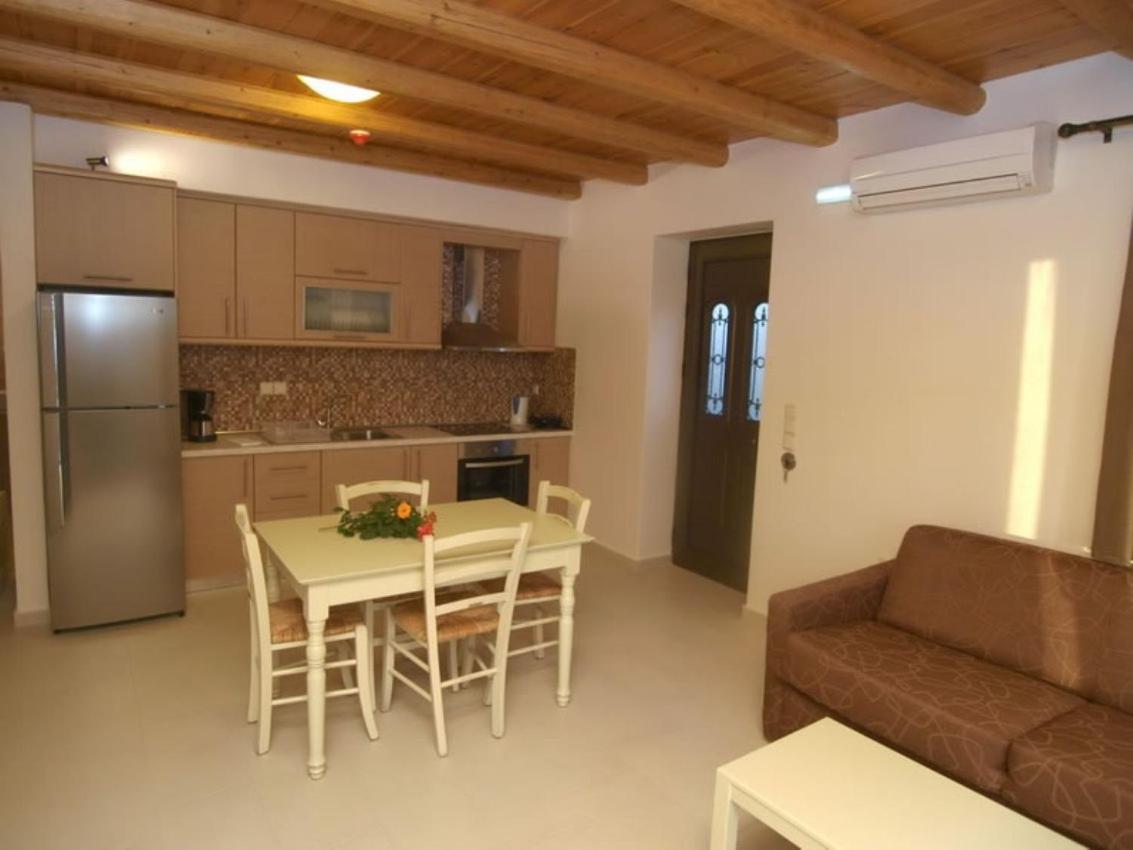 Two-Bedroom Apartment with Sea View photo 3