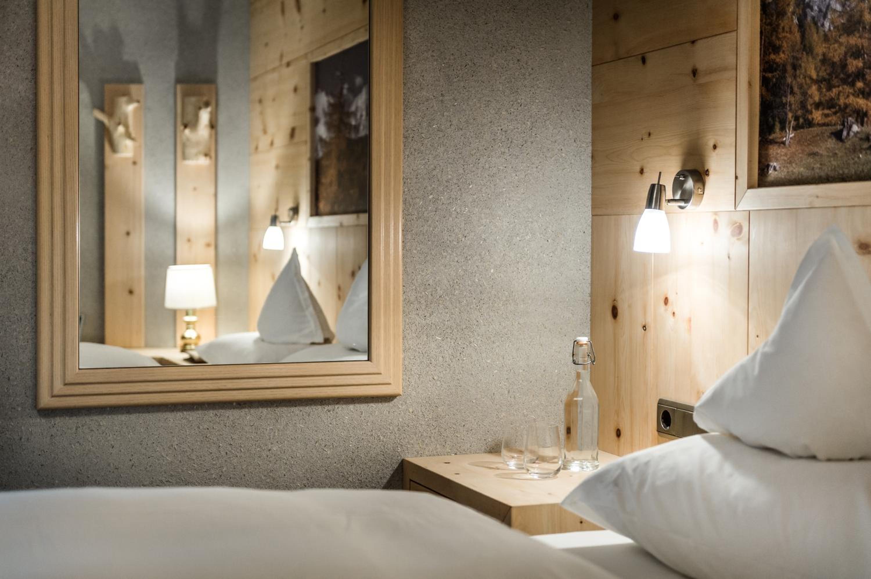 Standard Double or Twin Room photo 2
