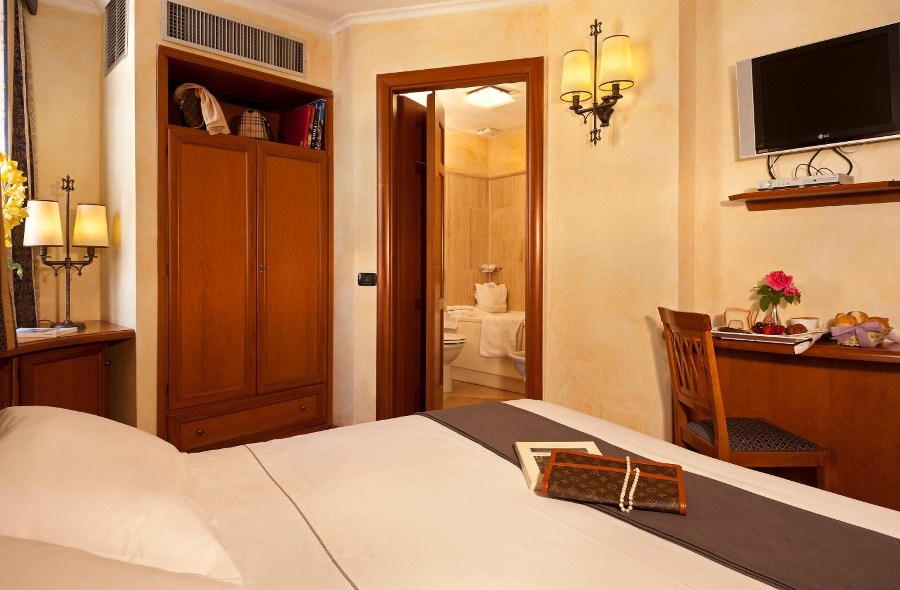 Triple Room photo 1