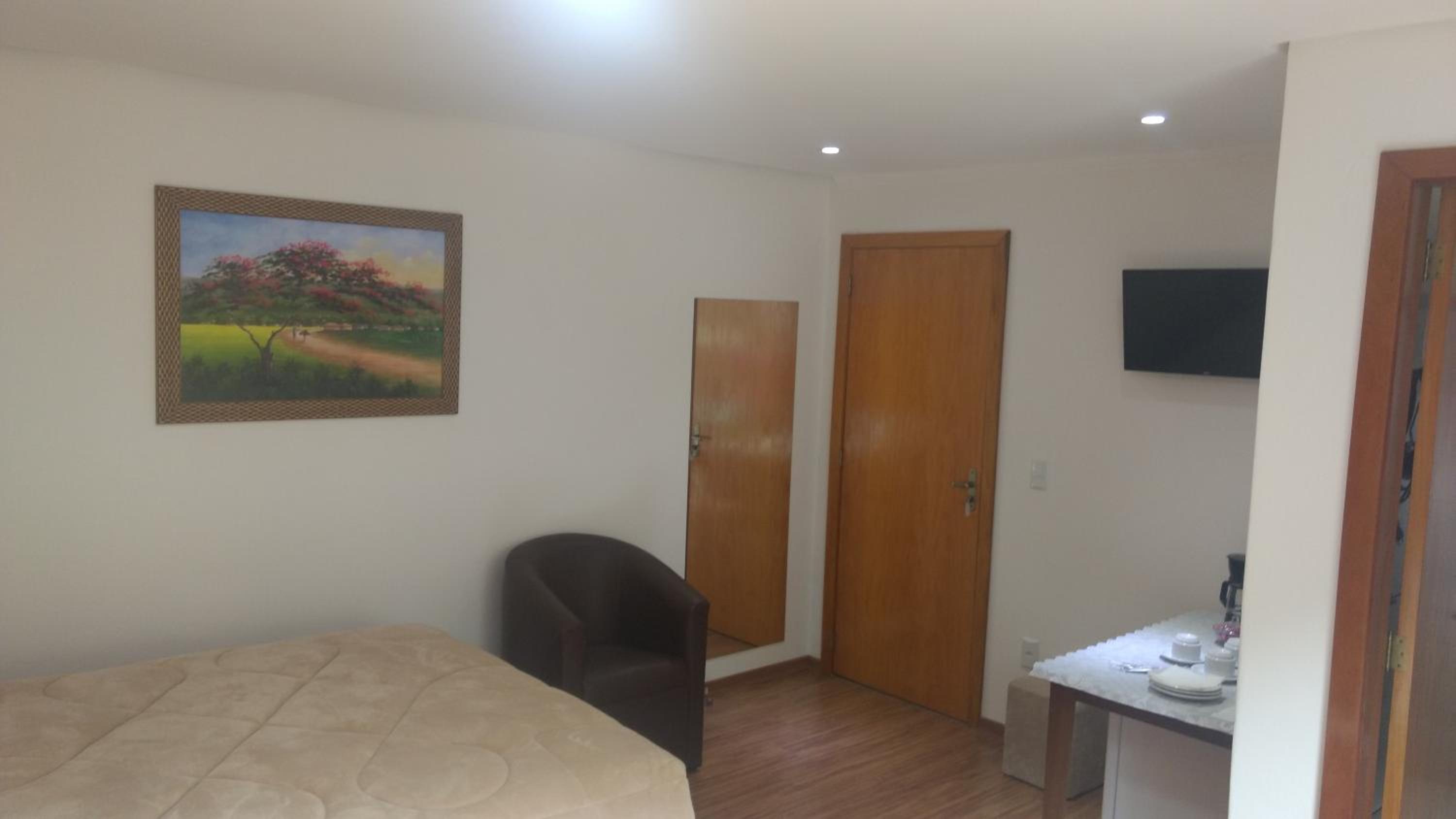 Classic Triple Room - Photo 13