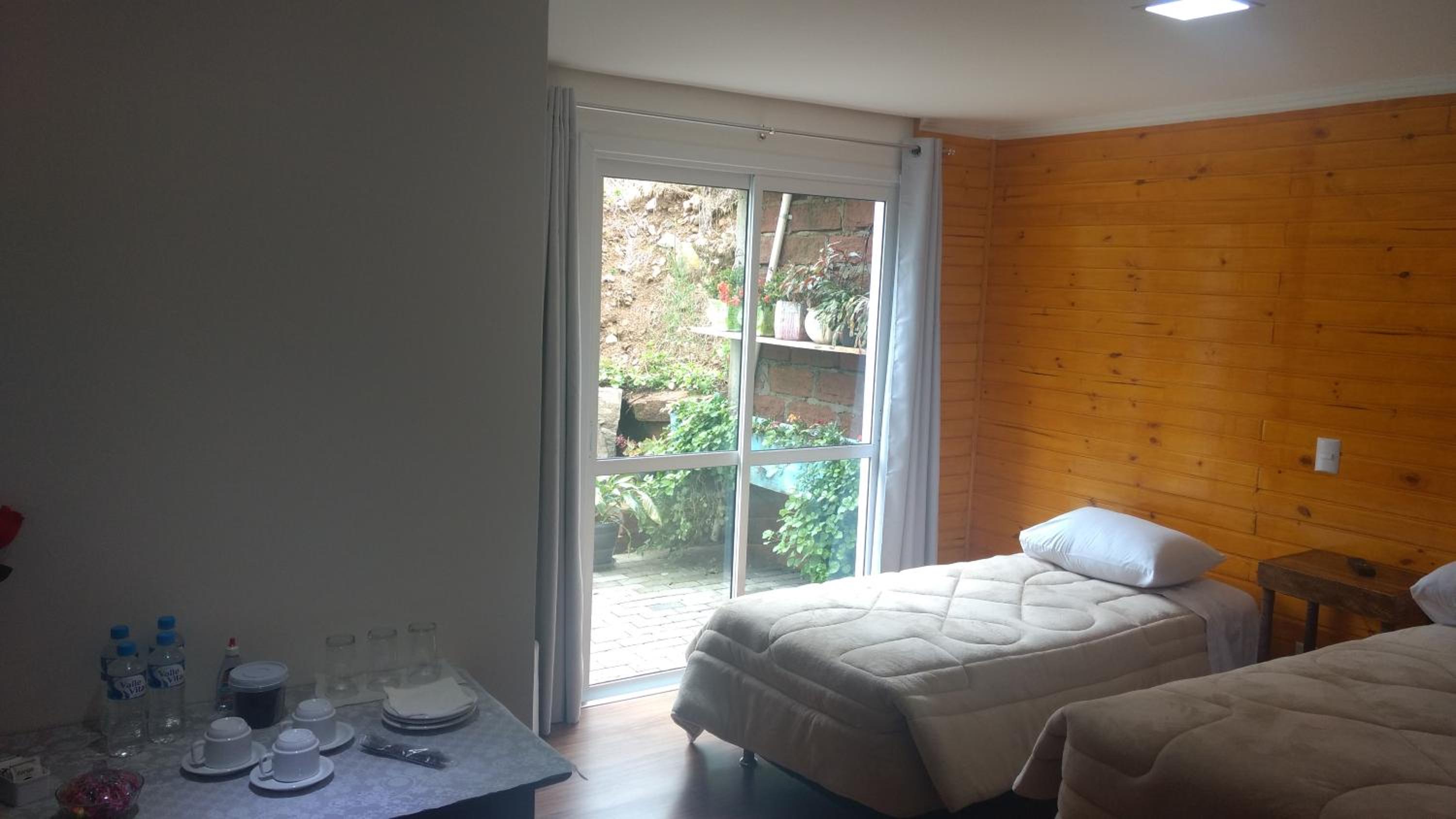 Classic Triple Room - Photo 10