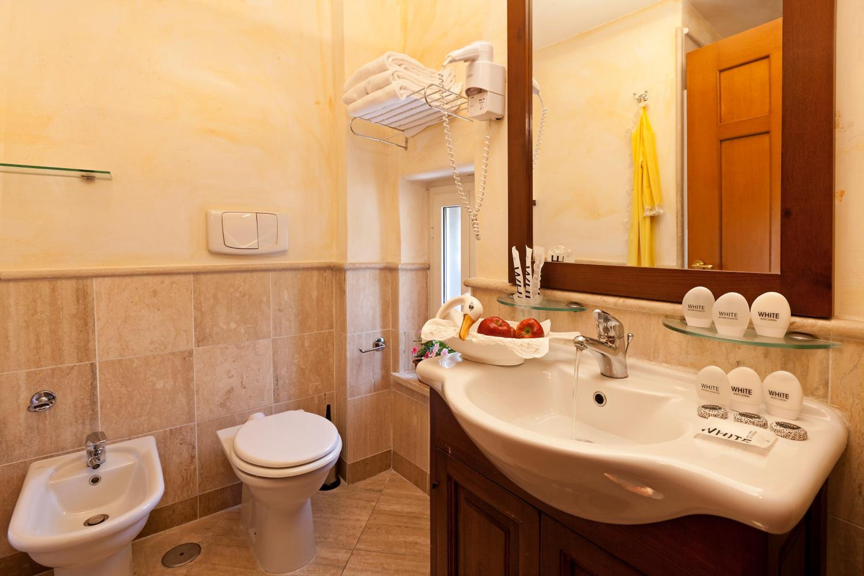 Triple Room photo 3
