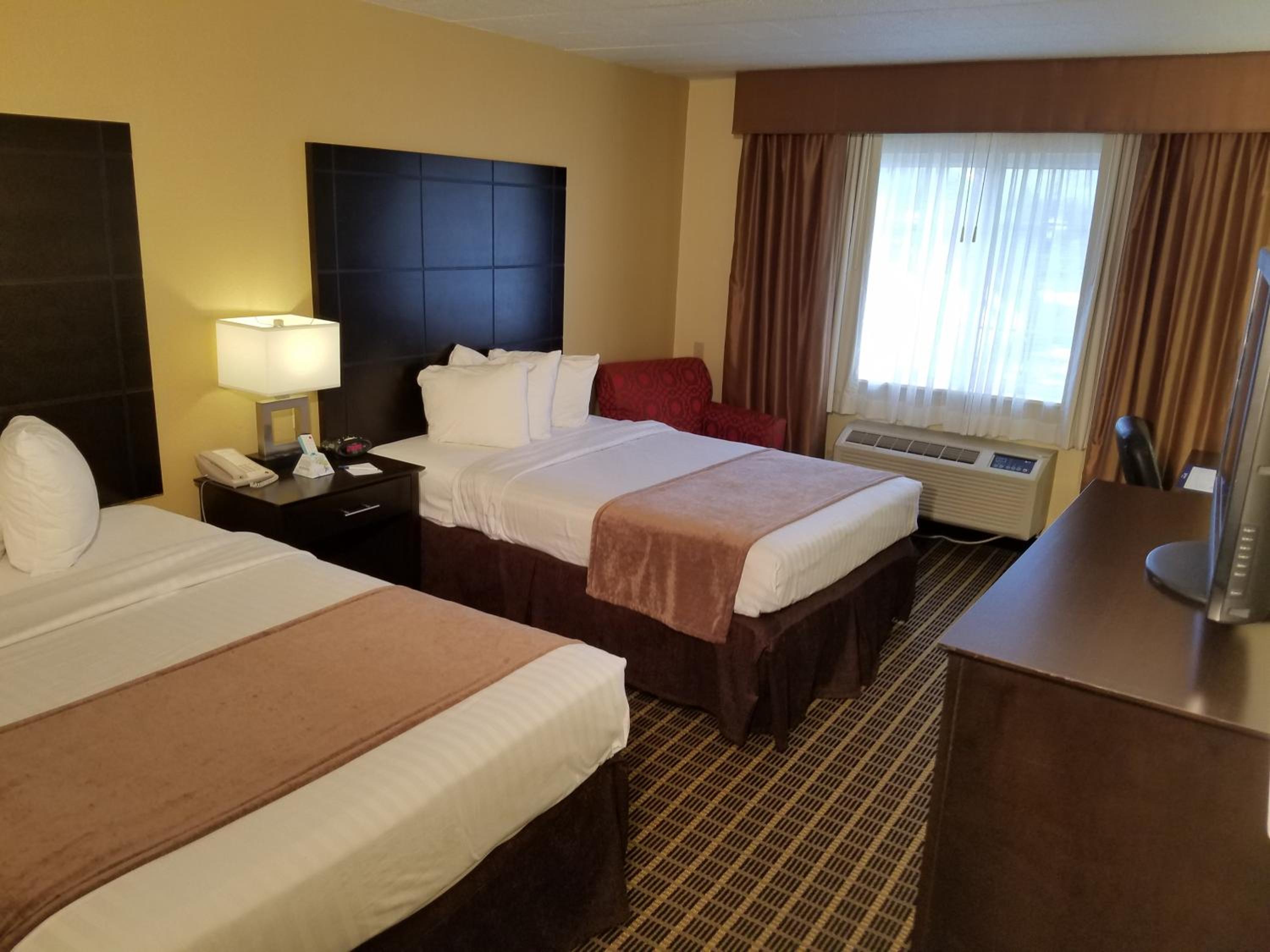Double Room with Two Double Beds - Non-Smoking - Photo 3