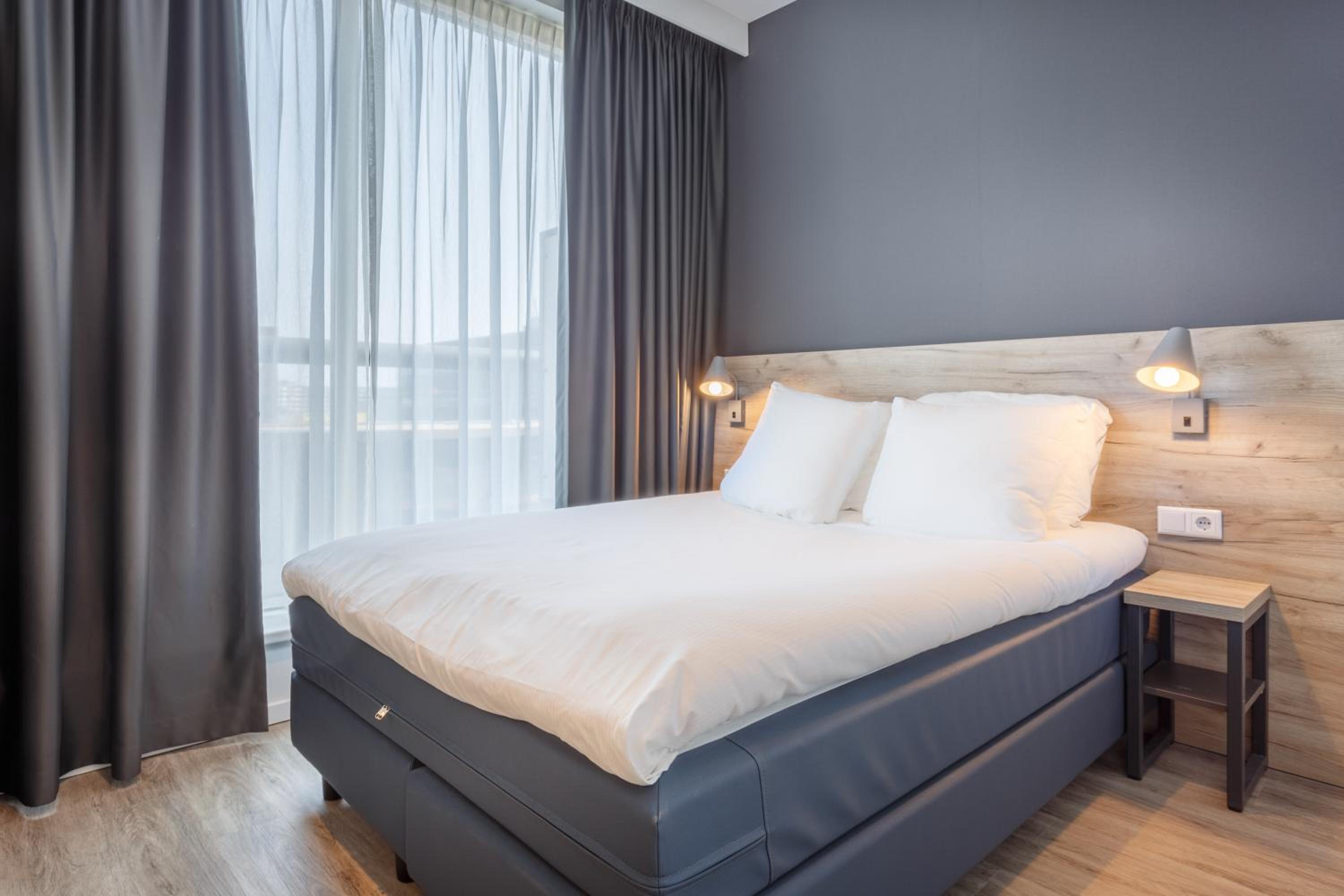 Small Double Room photo 1