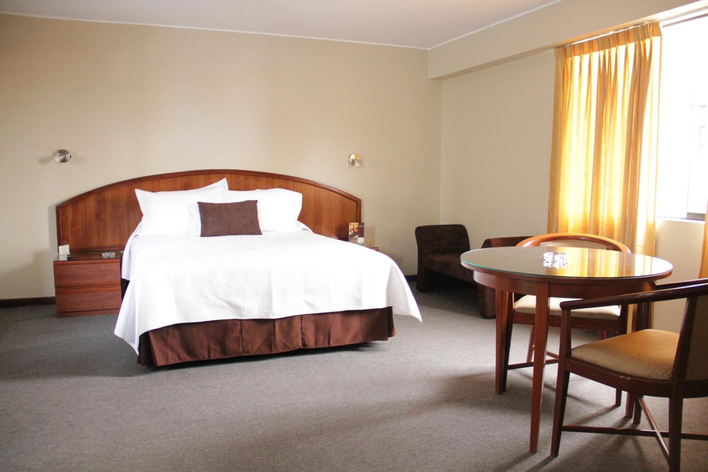 Deluxe Suite photo 1
