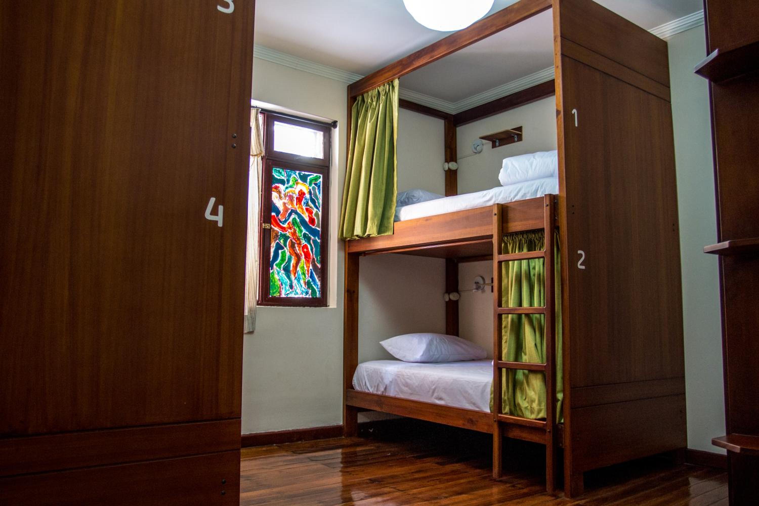 4-Bed Mixed Dormitory Room photo 1