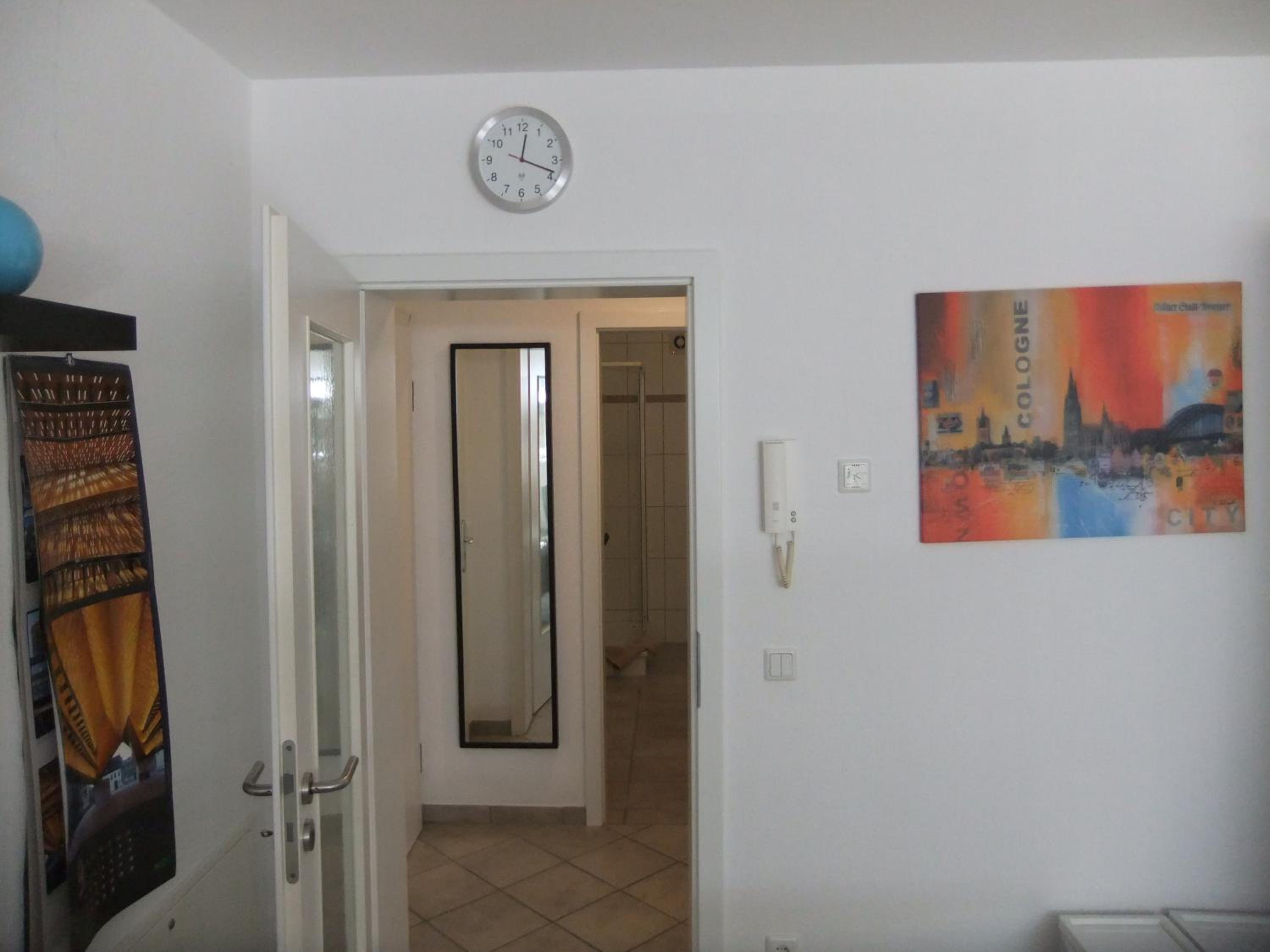 Apartment with Shower photo 1
