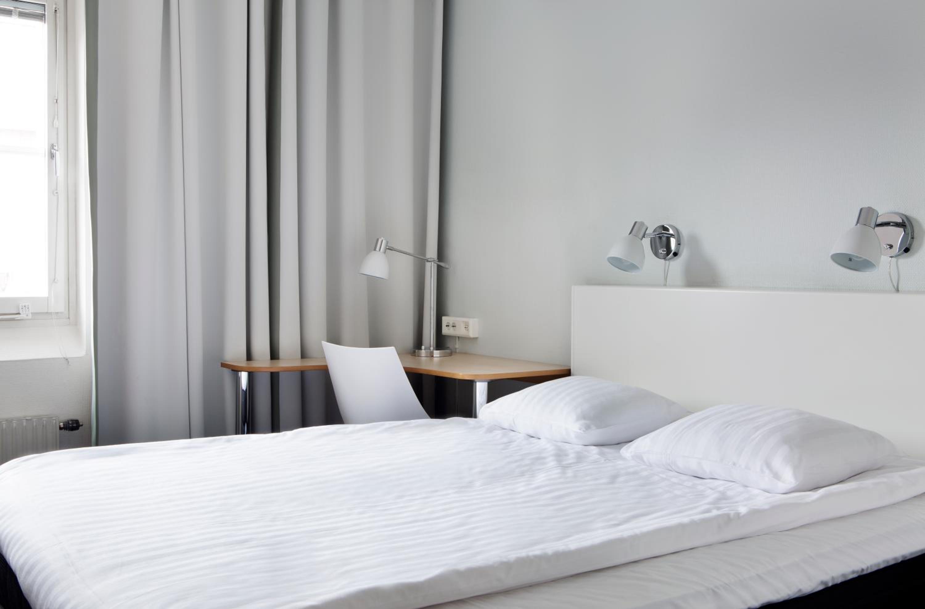 Standard Double Room - Photo 1