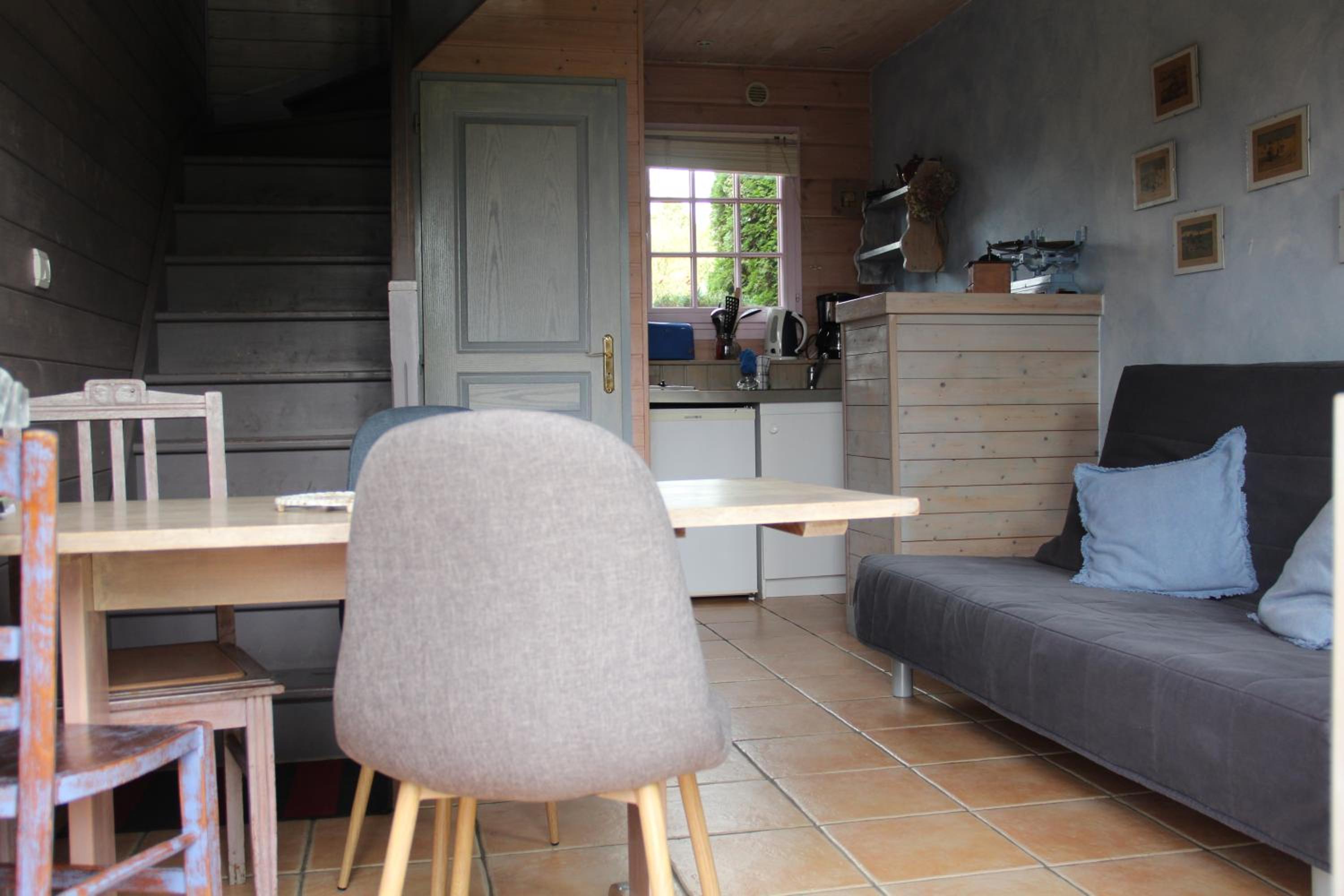 One-Bedroom House photo 1