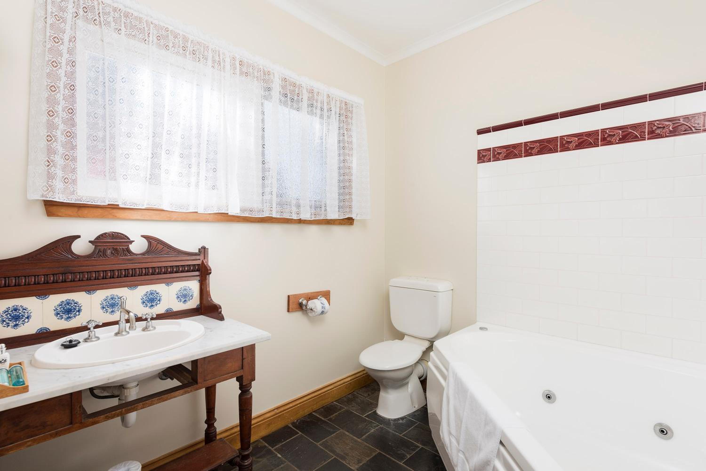 One-Bedroom Villa photo 2