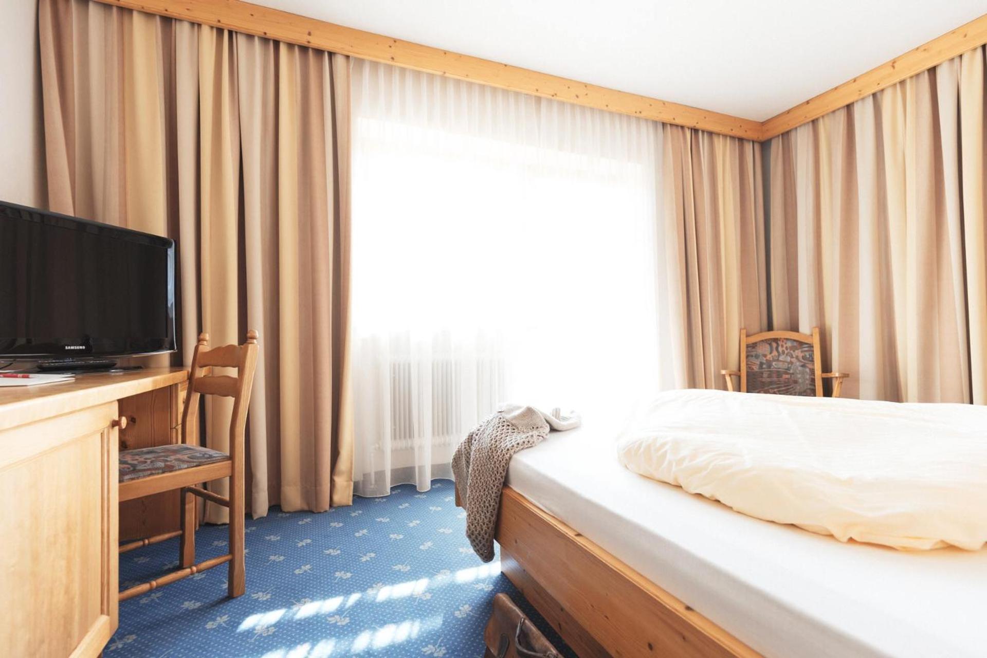 Single Room with Balcony photo 1