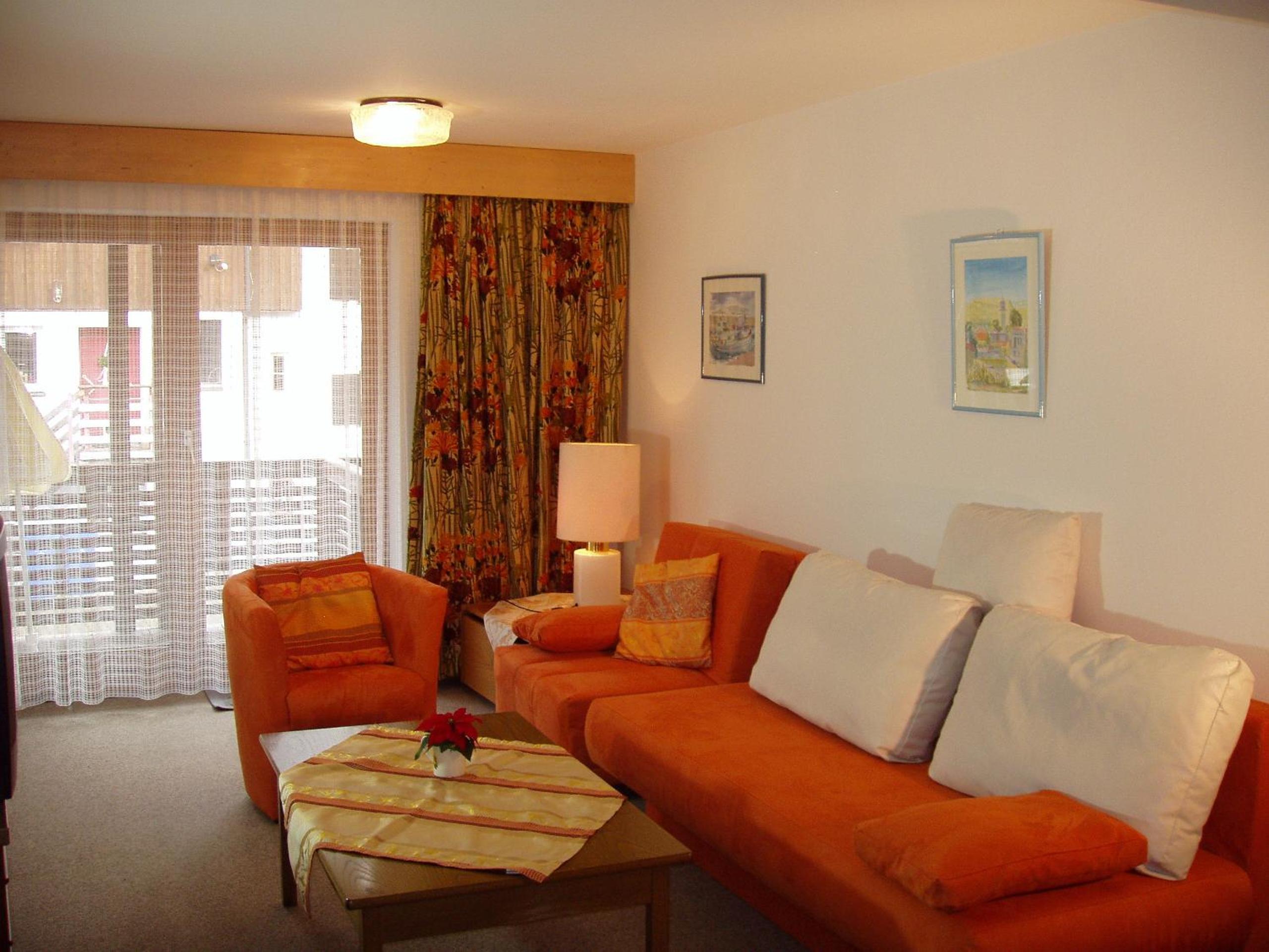 One-Bedroom Apartment with Balcony photo 1