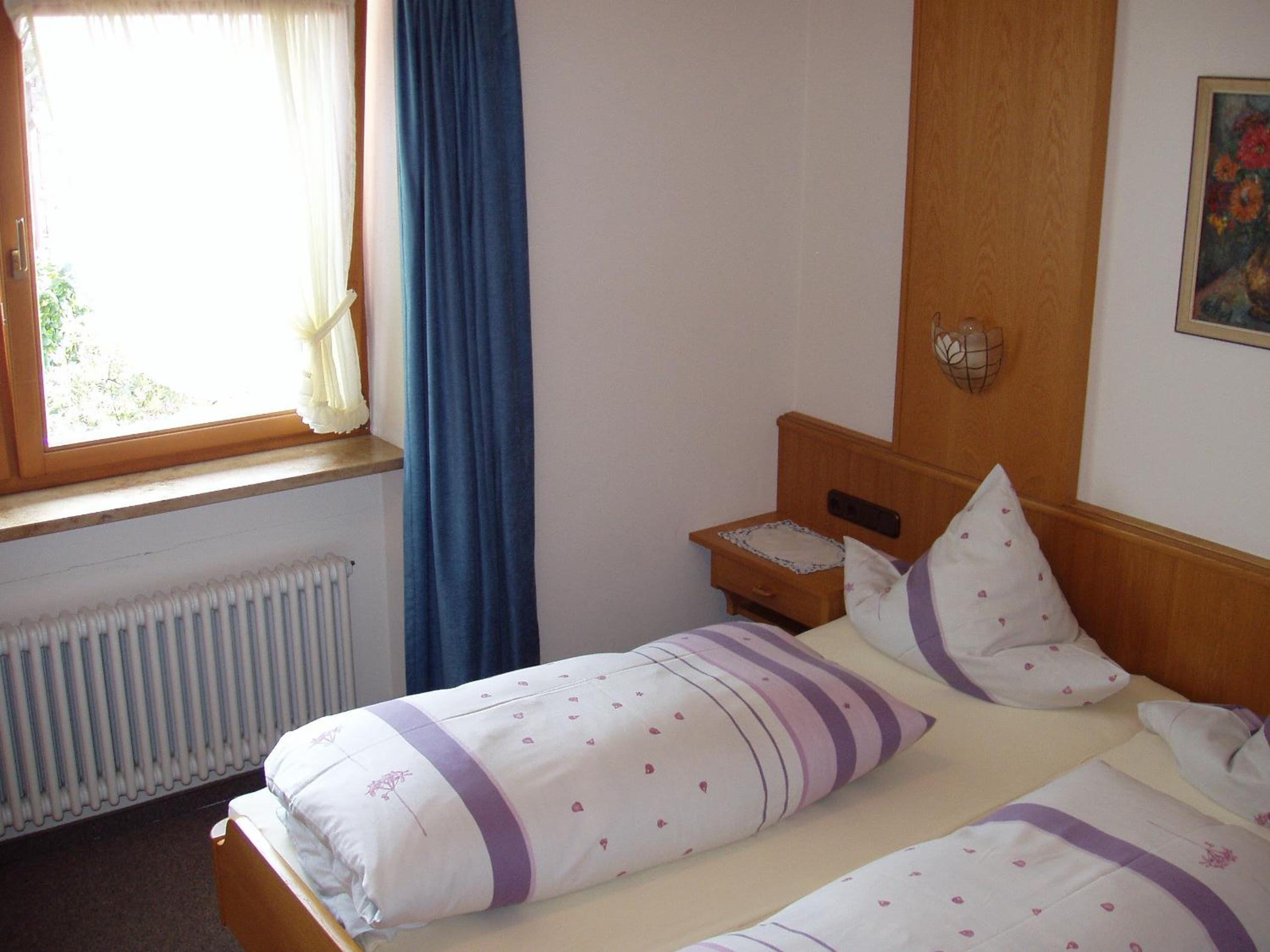 One-Bedroom Apartment with South-Facing Balcony photo 1