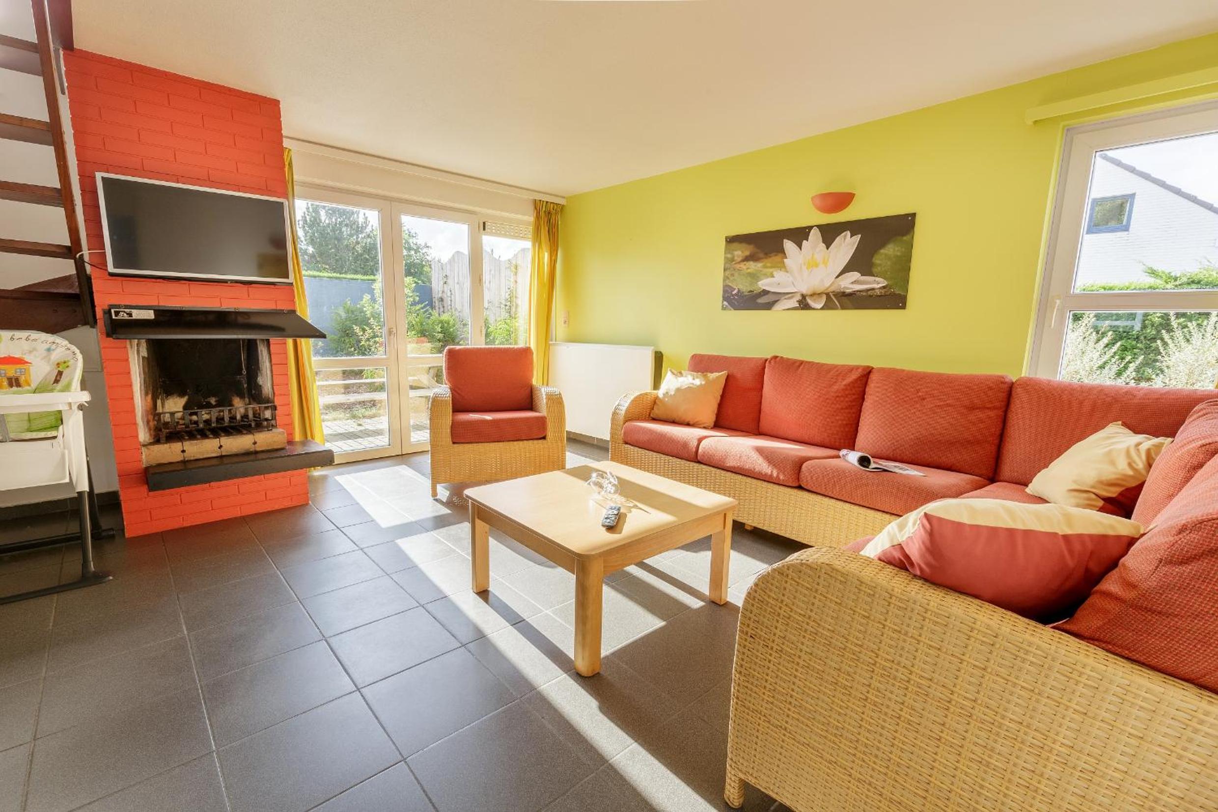Comfort Holiday Home (6 Adults) photo 1