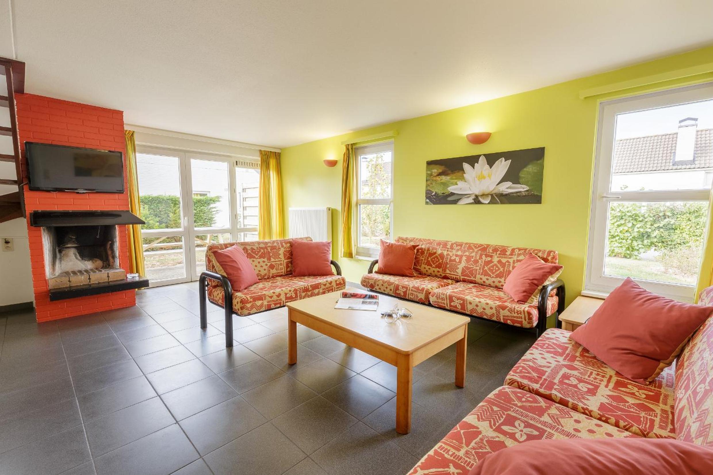 Comfort Holiday Home (6 Adults) photo 1