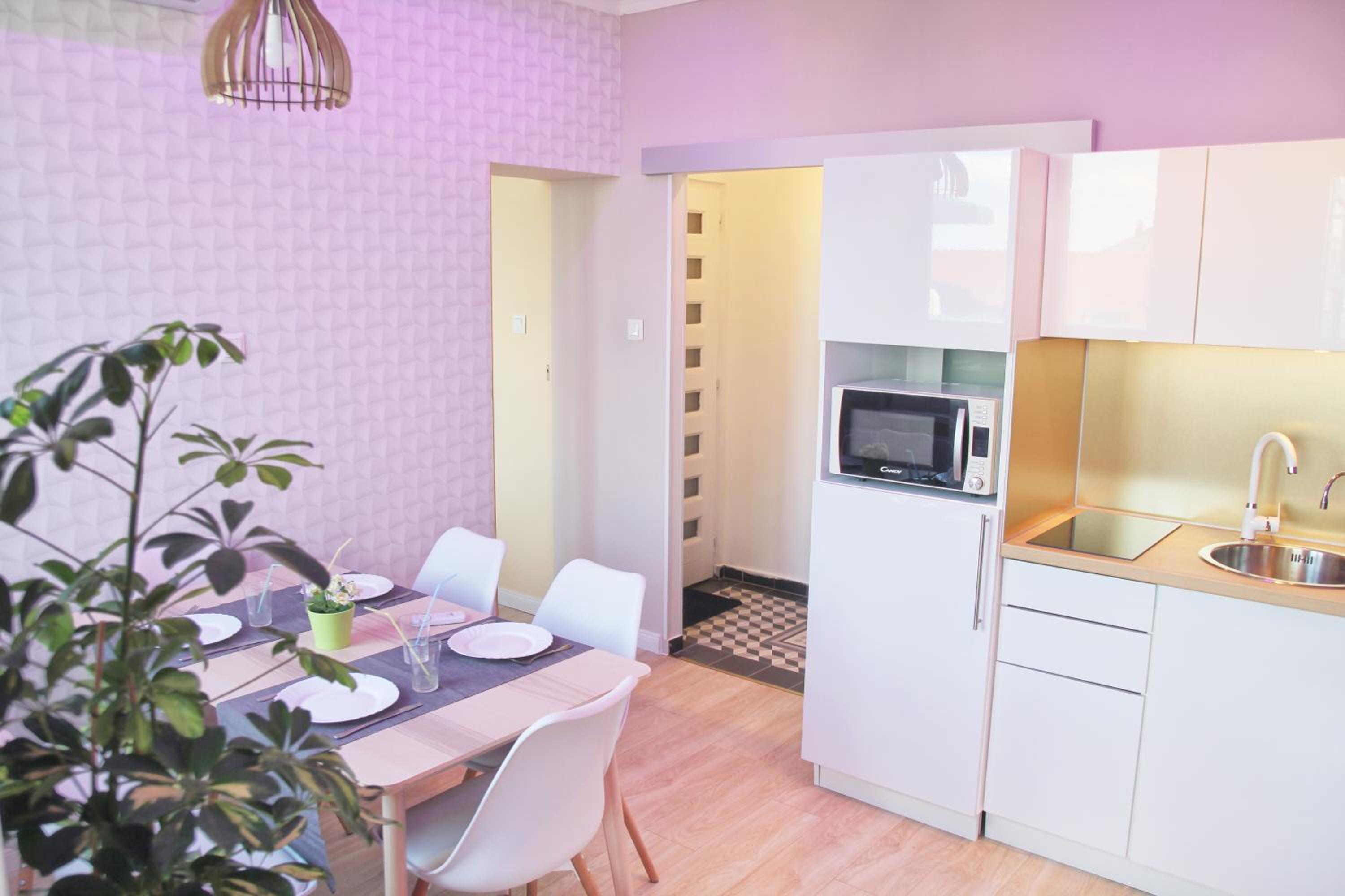 Apartment with Terrace - Photo 47