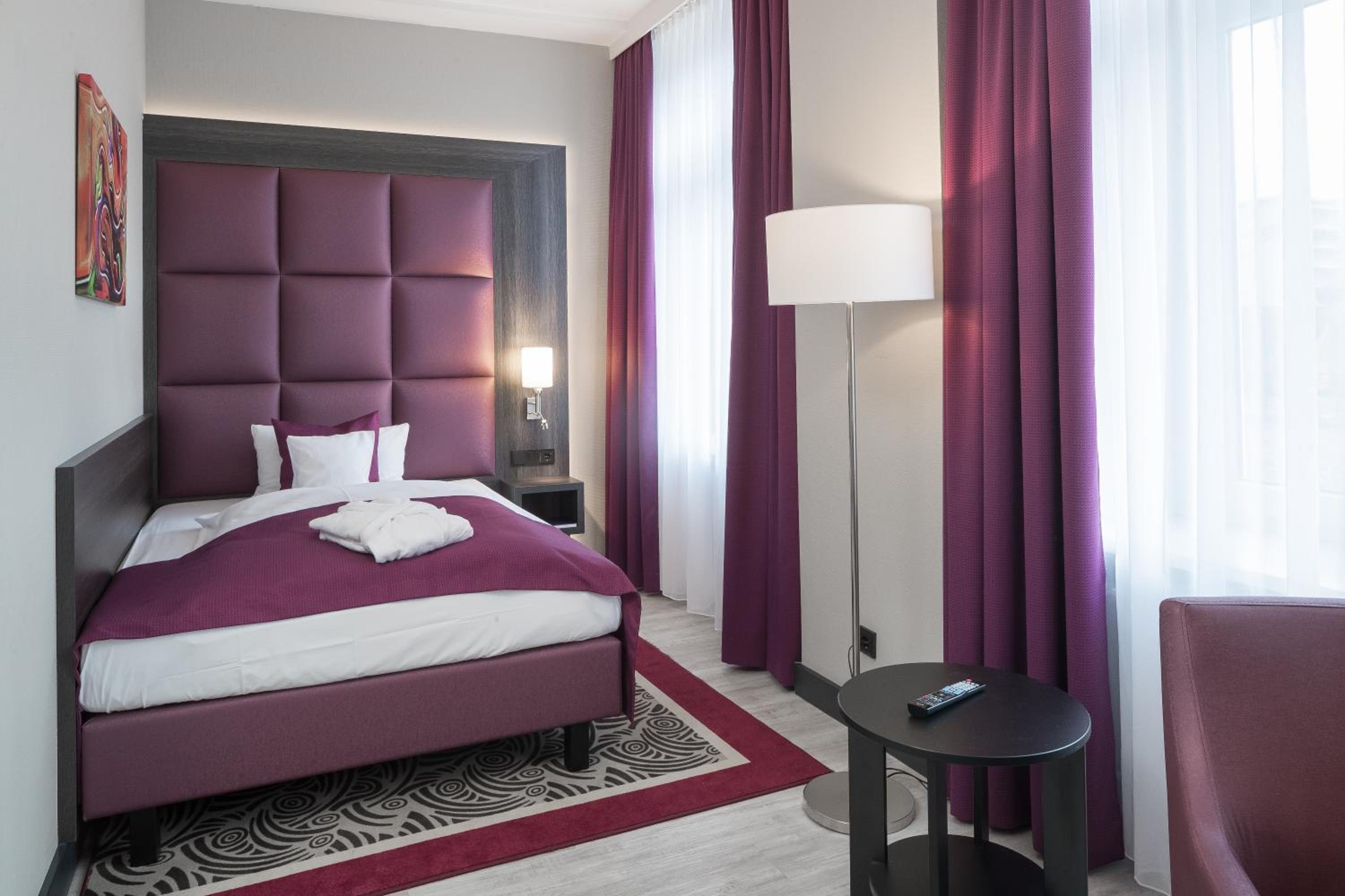 Comfort Single Room