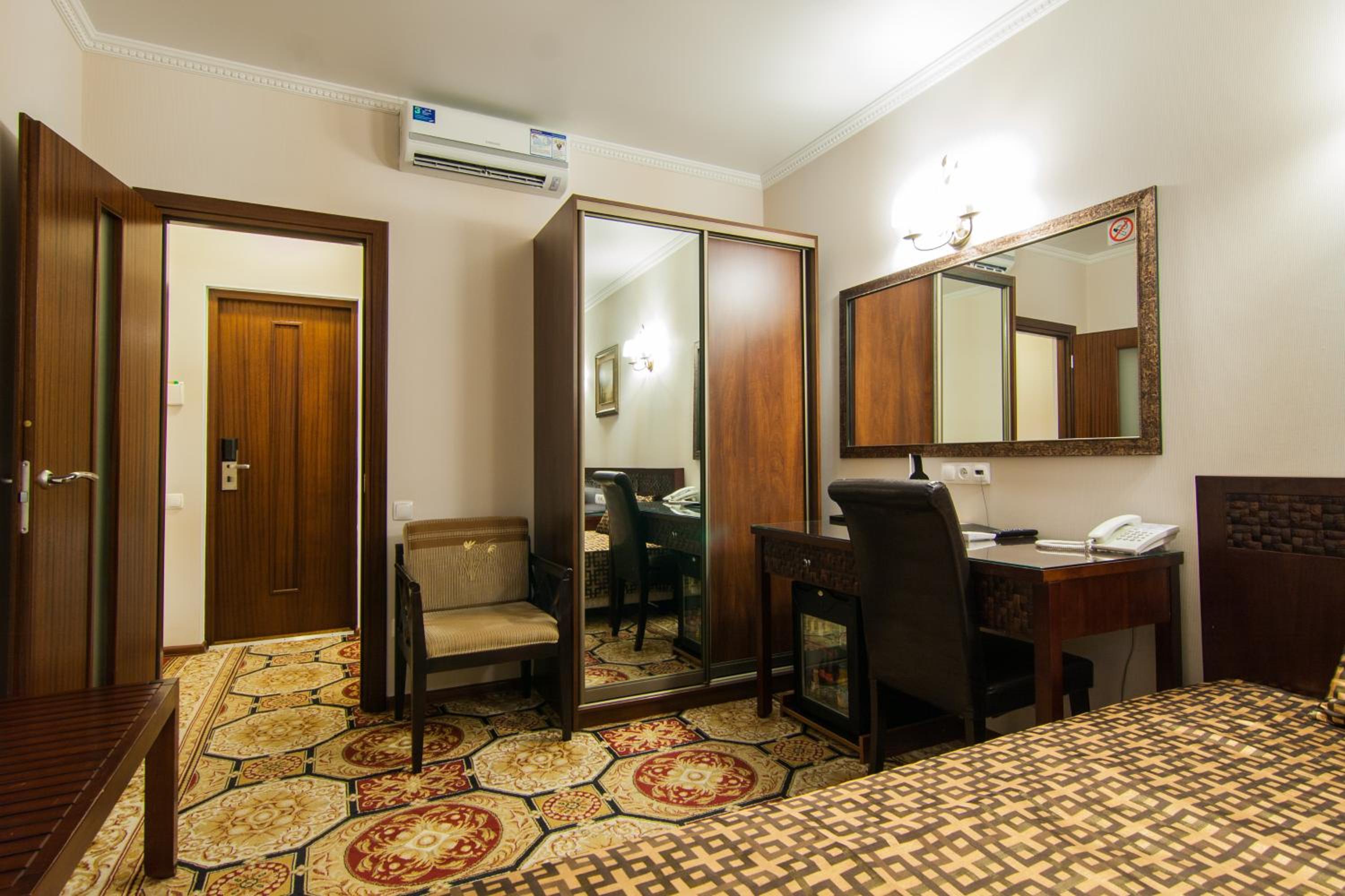 Superior Twin Room photo 2