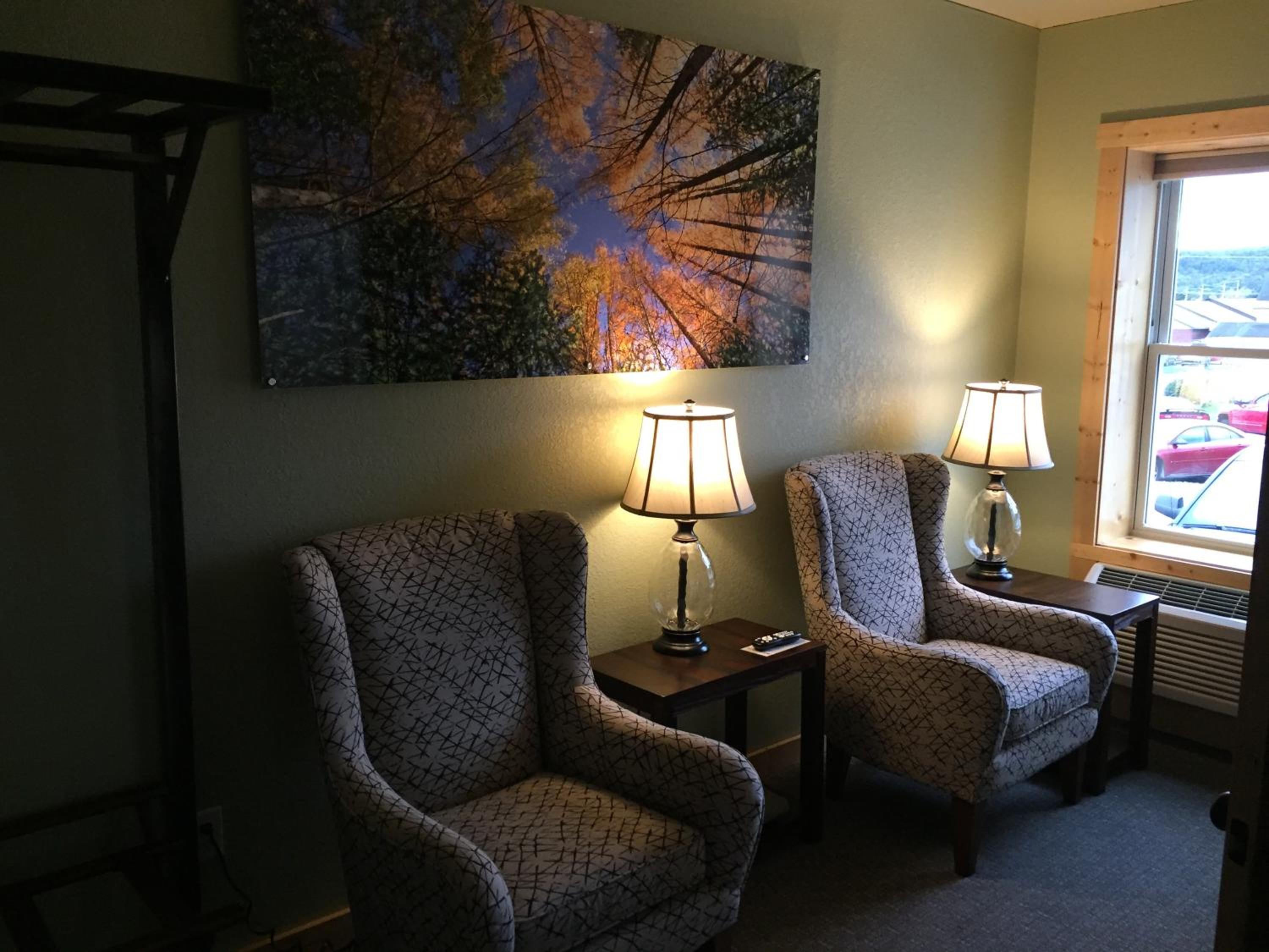 Roam Inn, Photo 2