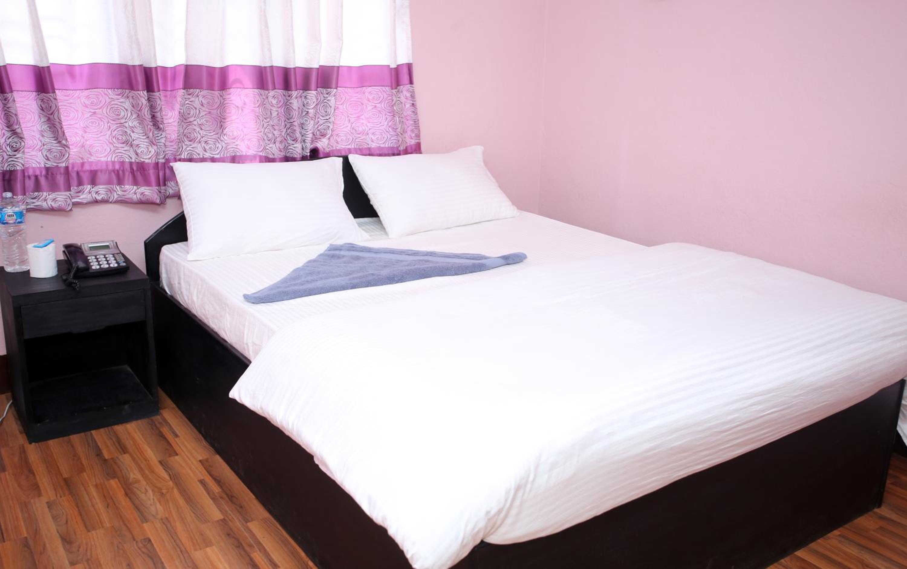 Double or Twin Room with Private Bathroom