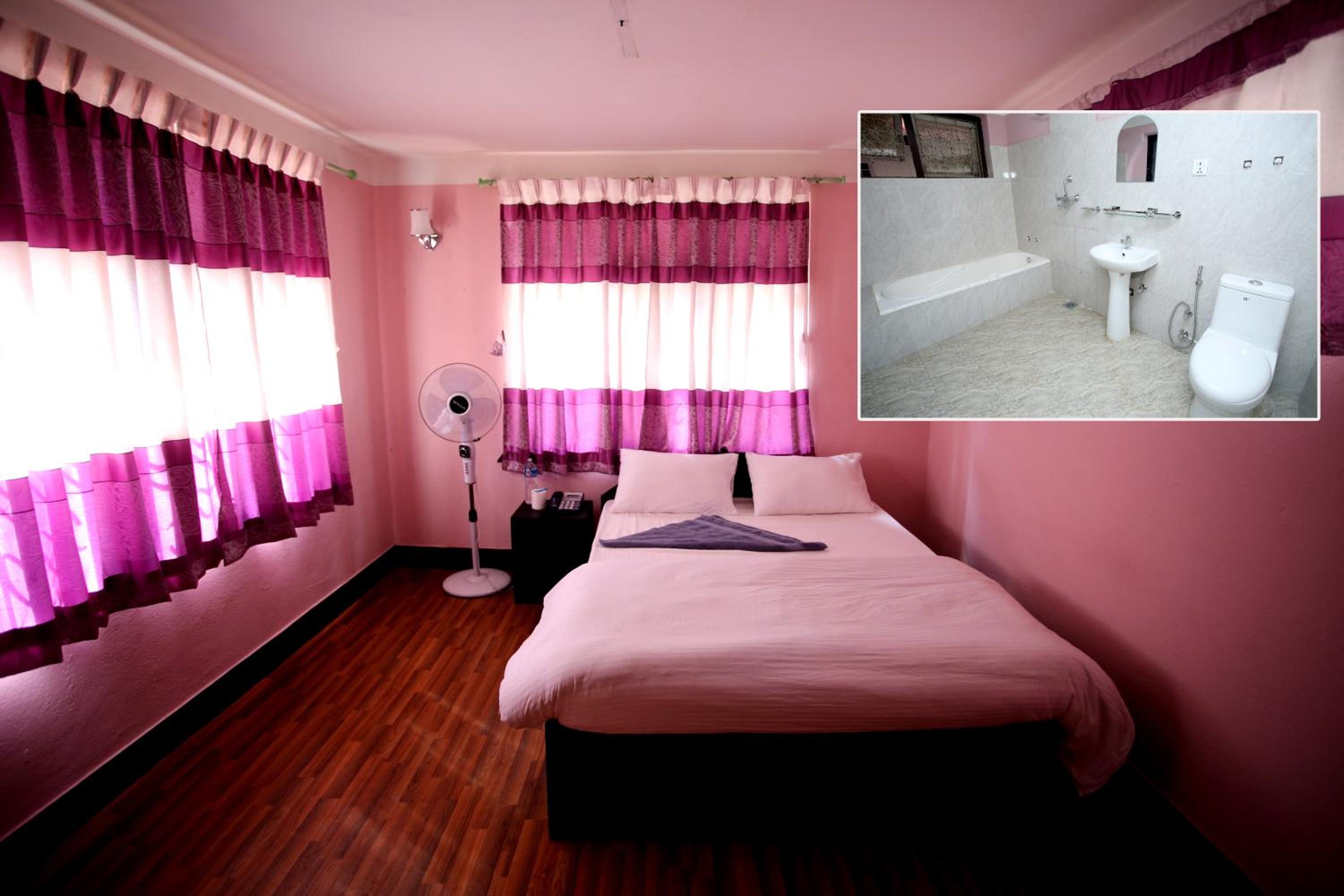 Deluxe Double Room with Balcony