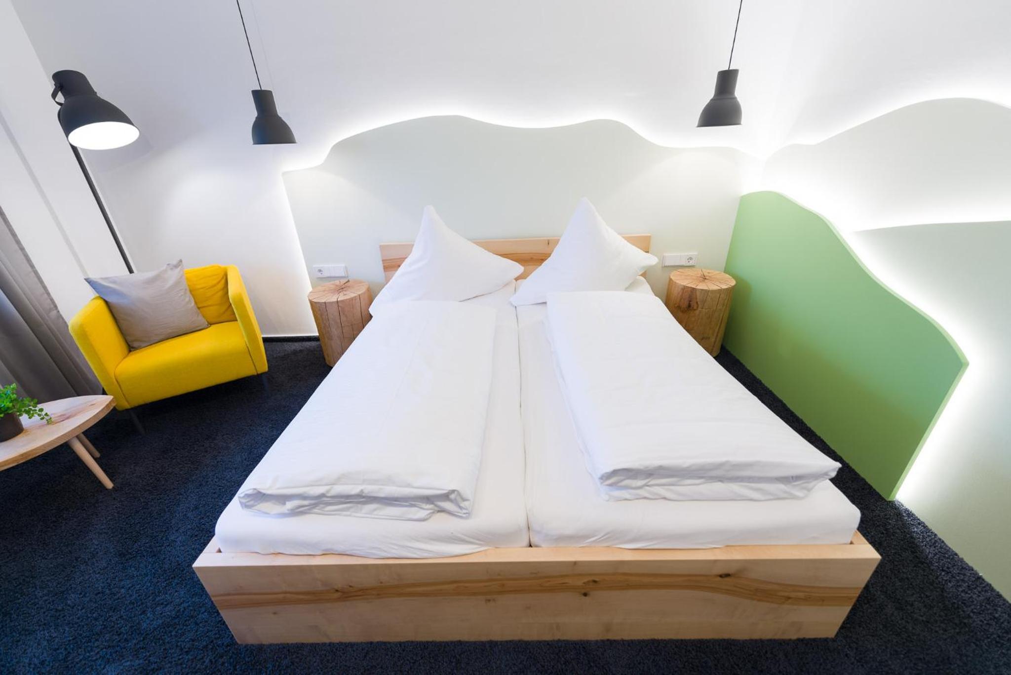 Quadruple Room - Photo 1