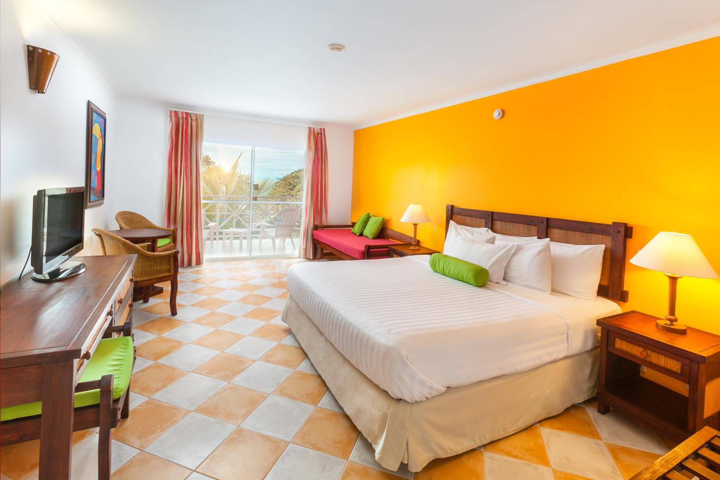 Standard Double Room With Ocean View - Photo 3