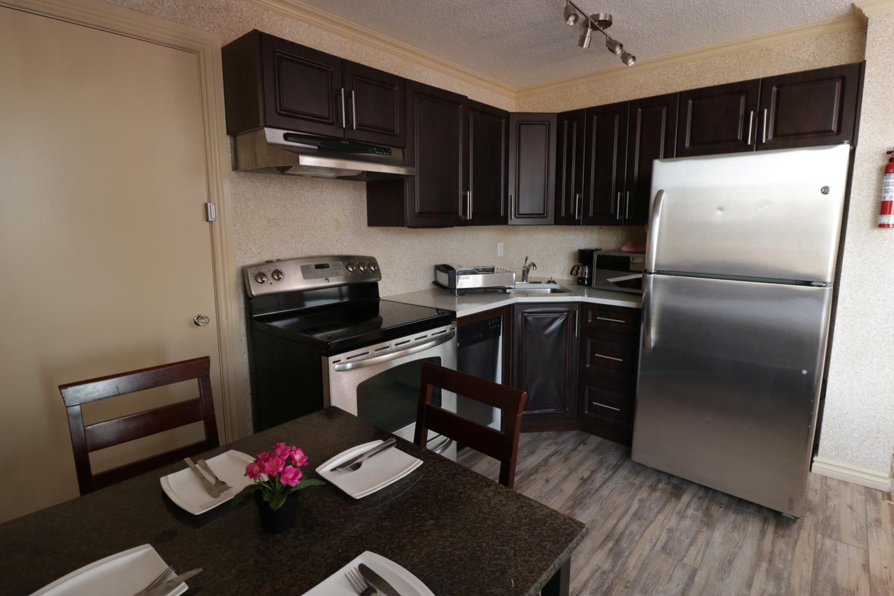 Penthouse Apartment - Photo 16