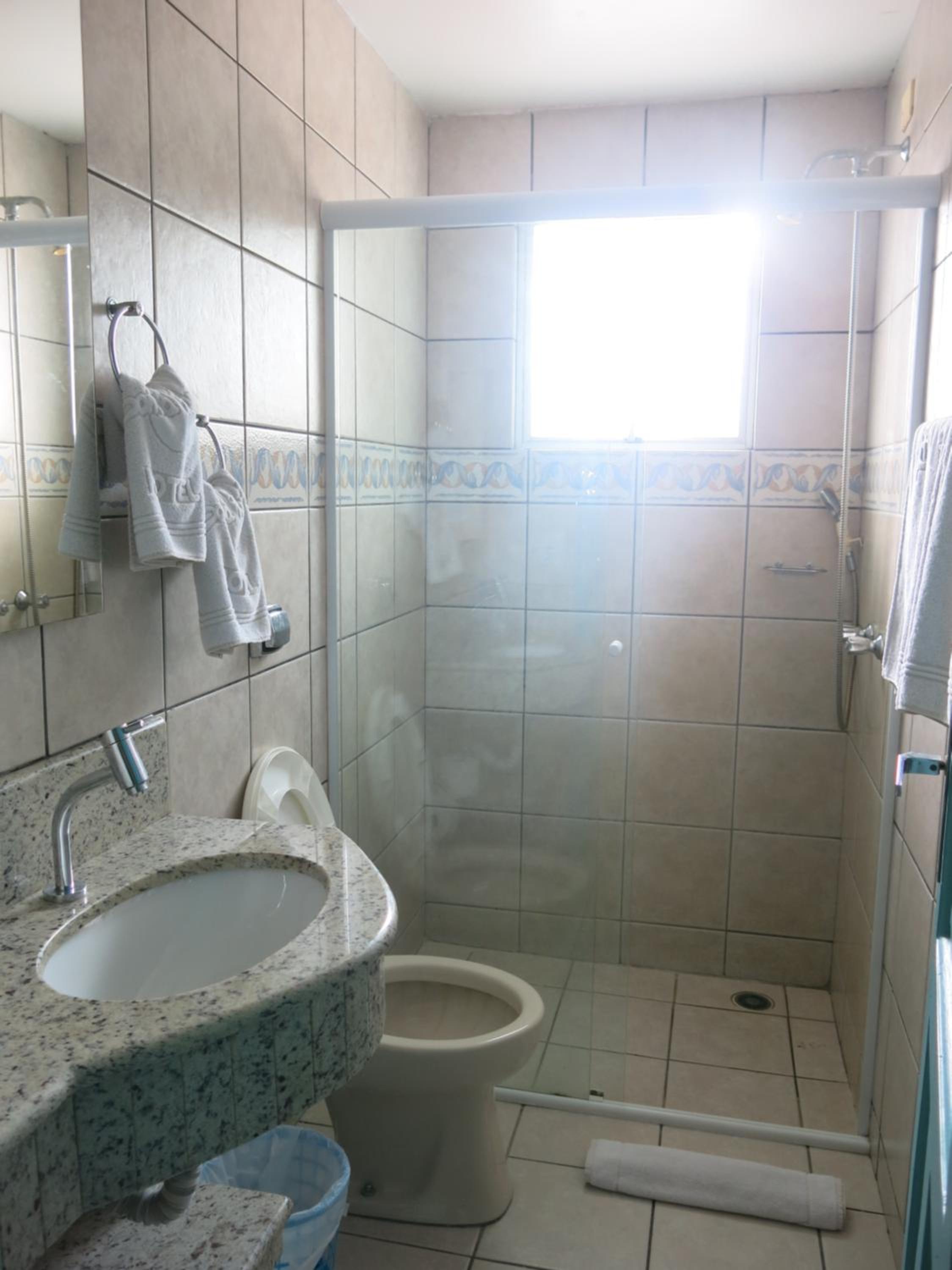 Standard Double Room - Photo 7