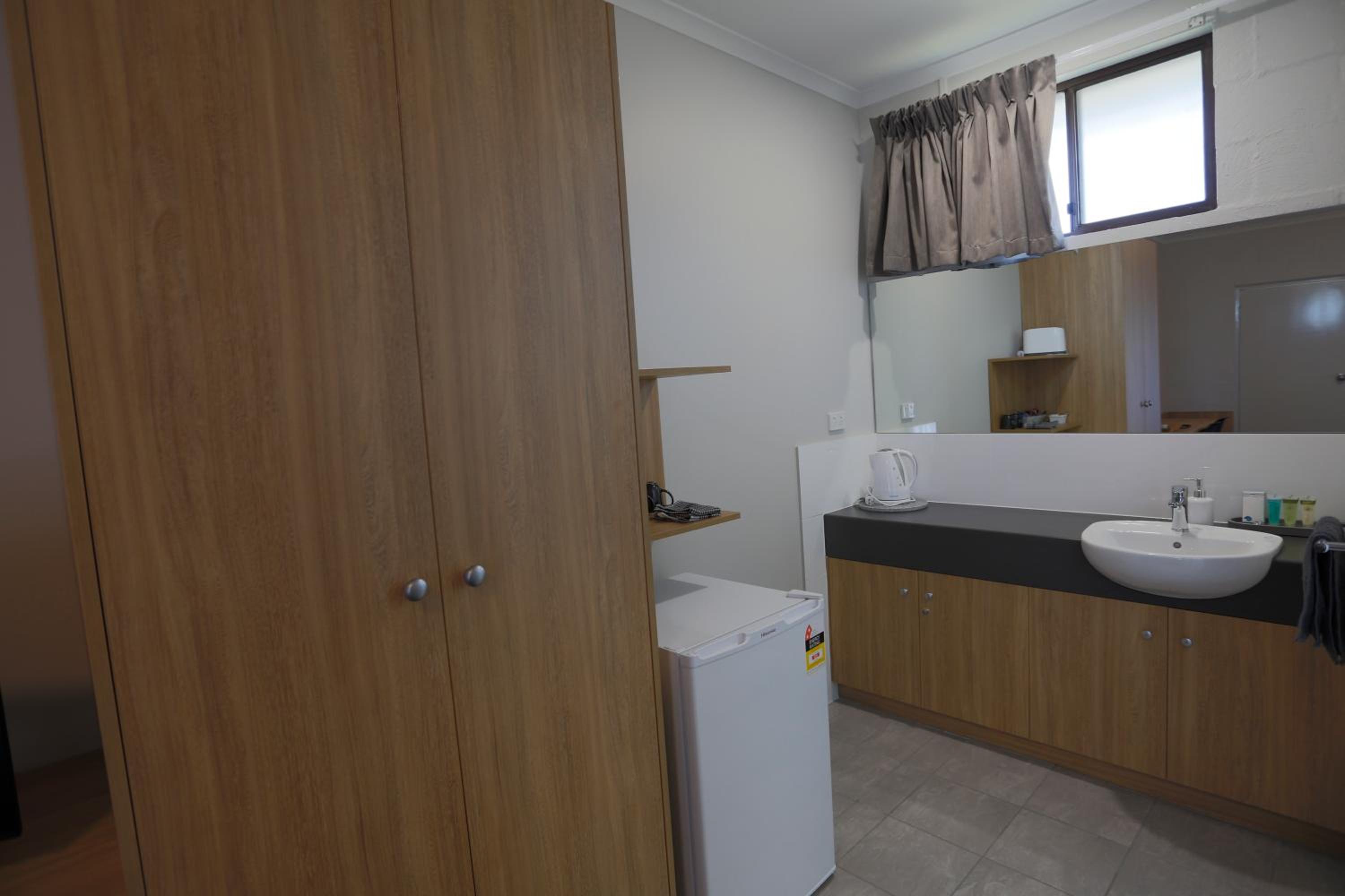 Queen Room photo 3